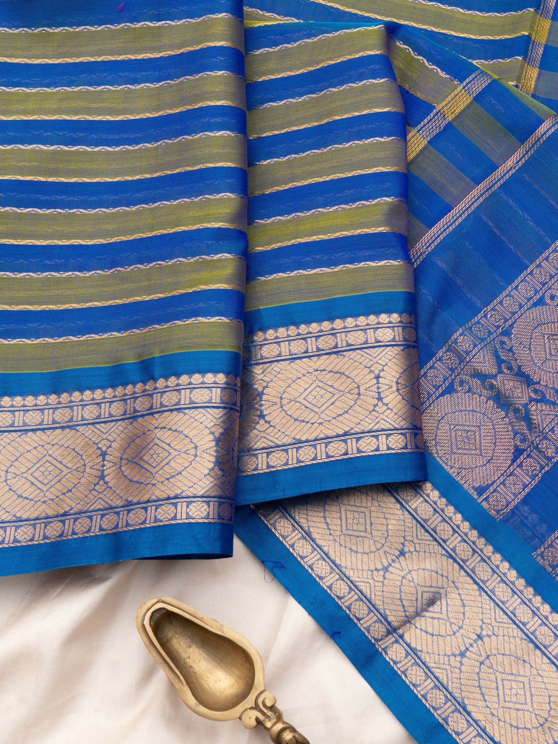 Green and blue veldhari /Silk Cotton Saree CLSA10294