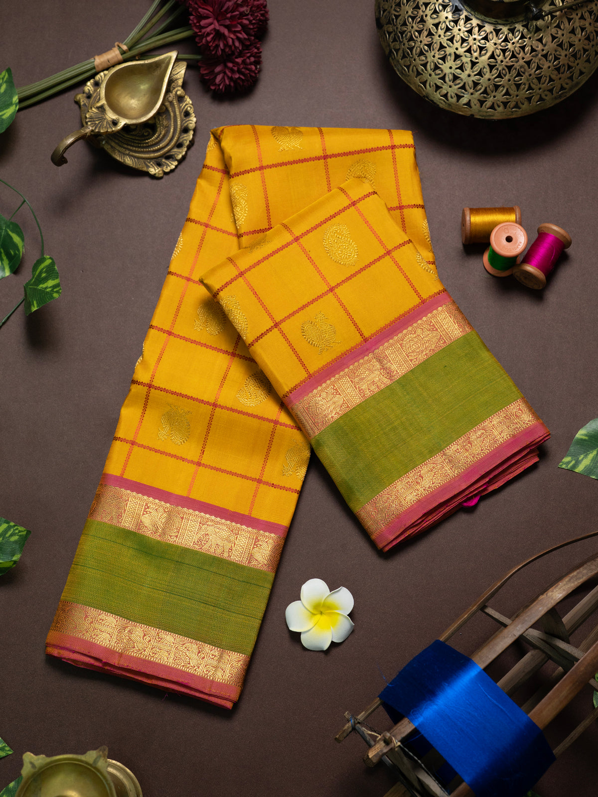 Yellow veldhari Kattam Pure Kanjipuram Silk Saree CLSA11345