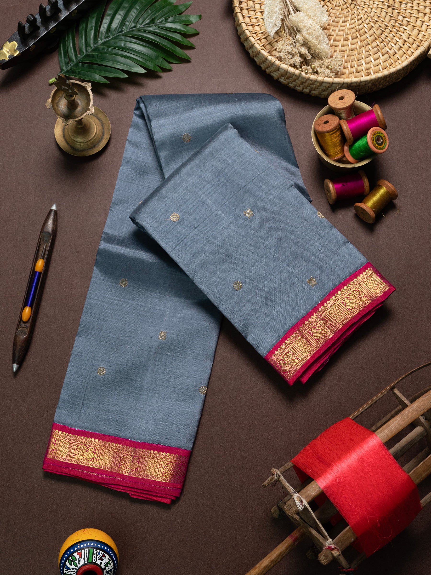 Grey and pink kai korvai small border/ Kanjipuram Saree CLSA3179