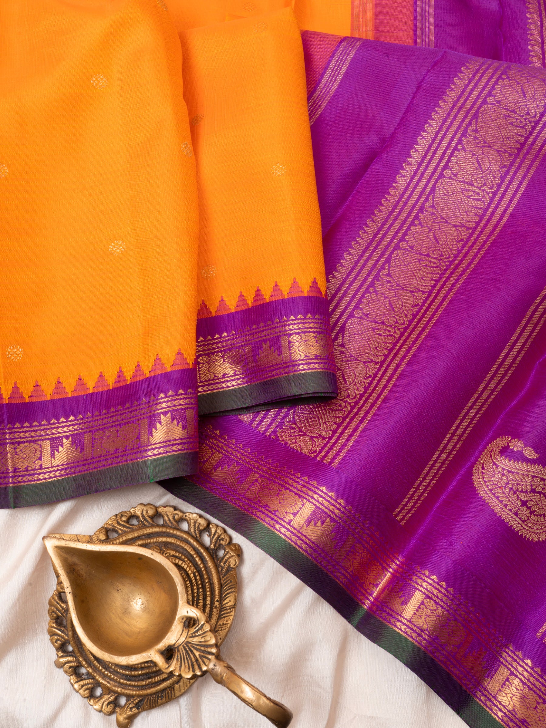 Mambazham manjal and purple small border kai korvai/ Kanjipuram Silk Saree CLSA4790