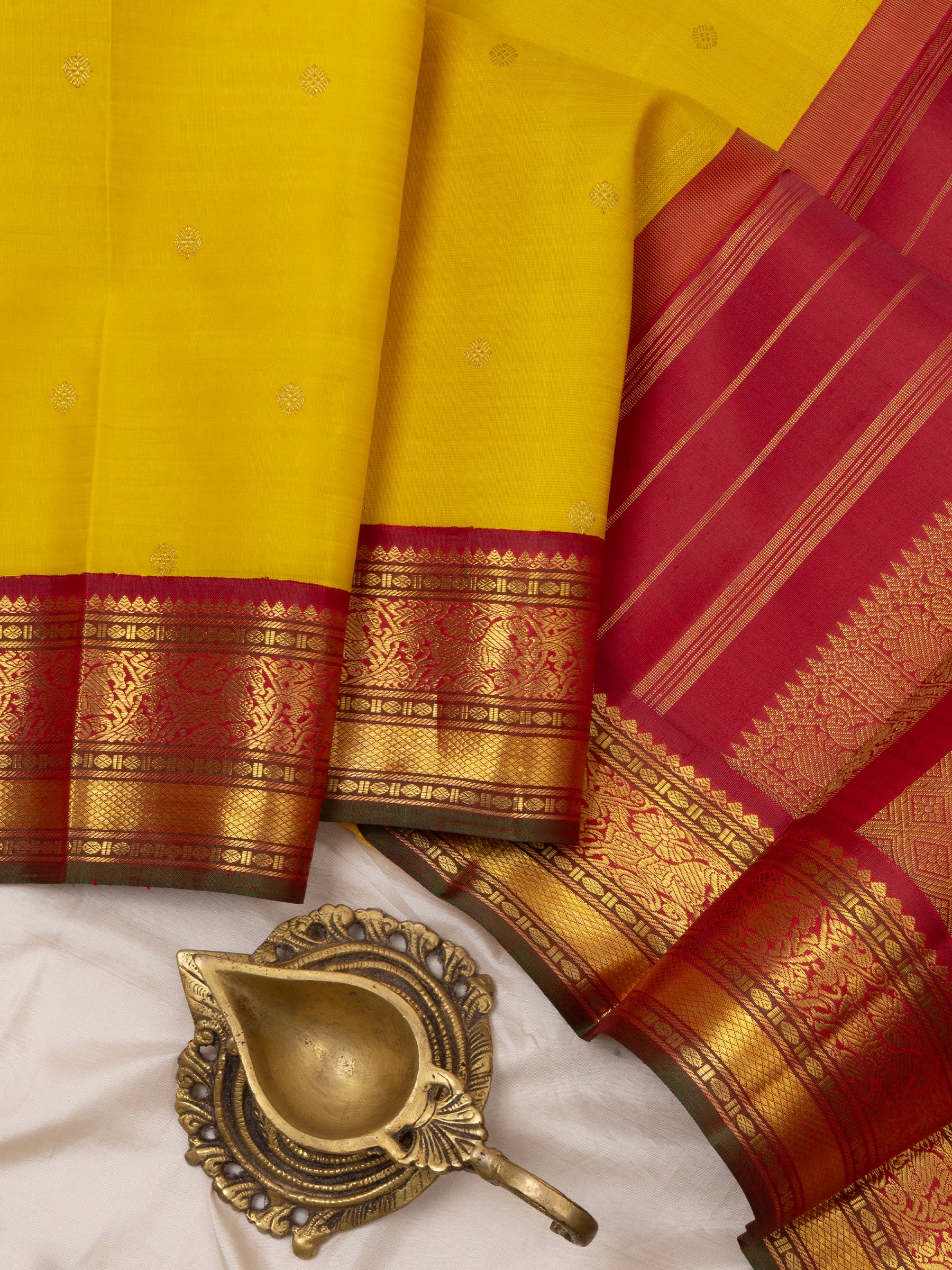 Yellow Korvai / Kanjipuram Saree CLSA6762