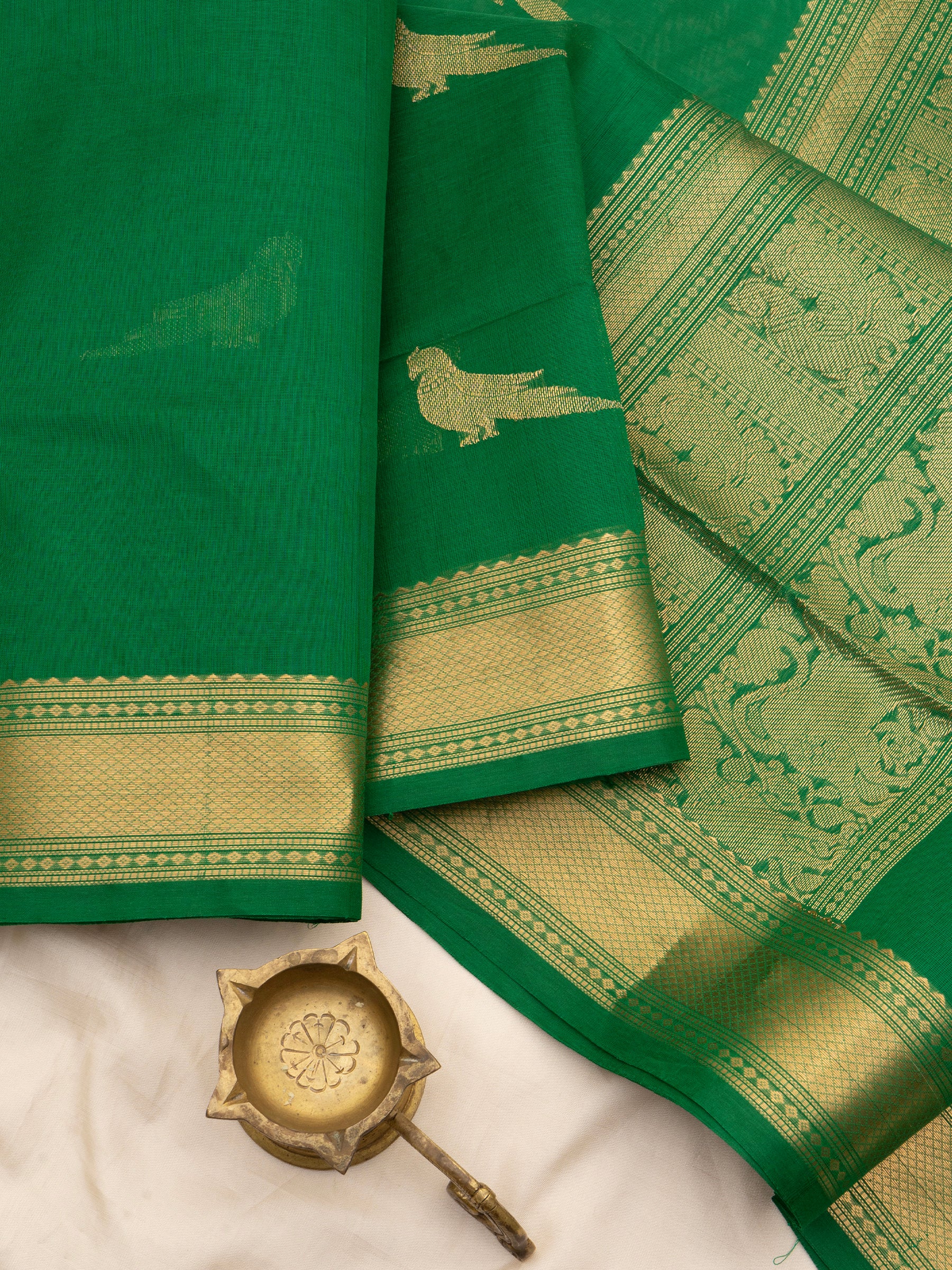 Green killi butta / Silk Cotton Saree CLSA7264