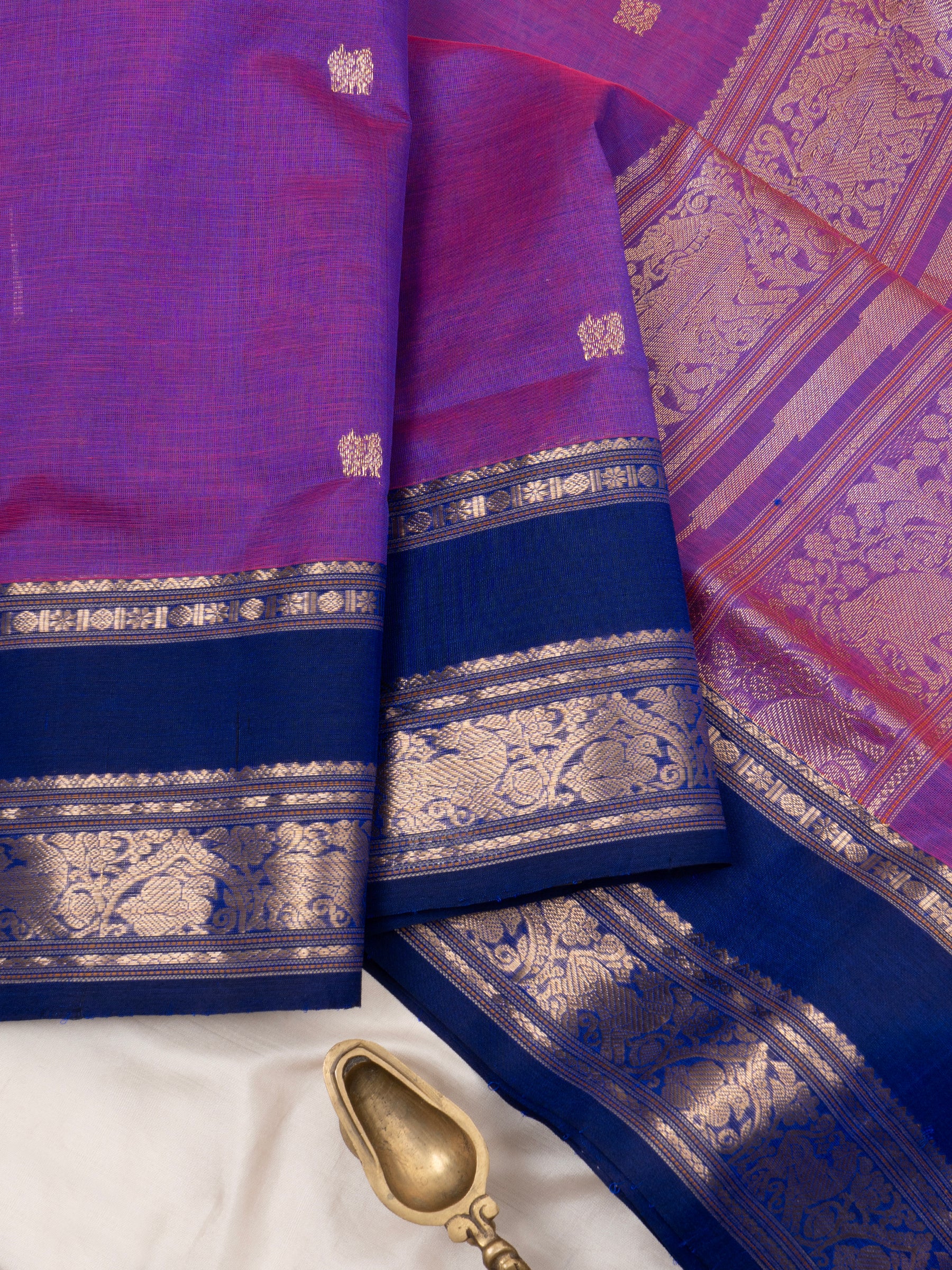 Lavender shot purple unique pallu/ Silk Cotton Saree CLSA9701