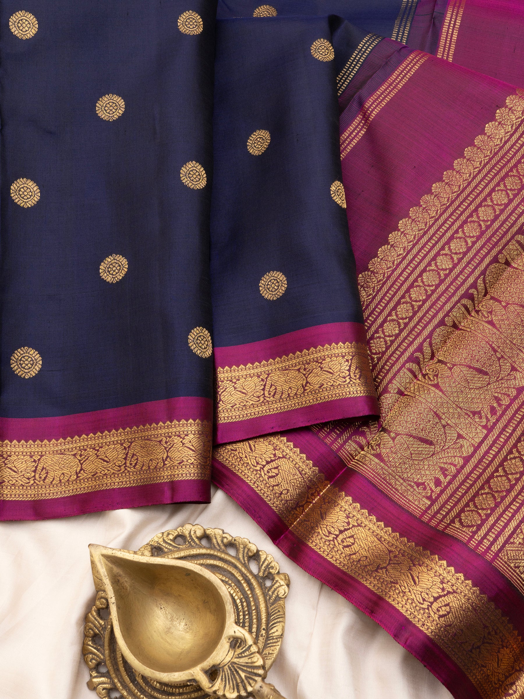 Deep blue and magenta small border/ Kanjipuram Silk Saree CLSA9774