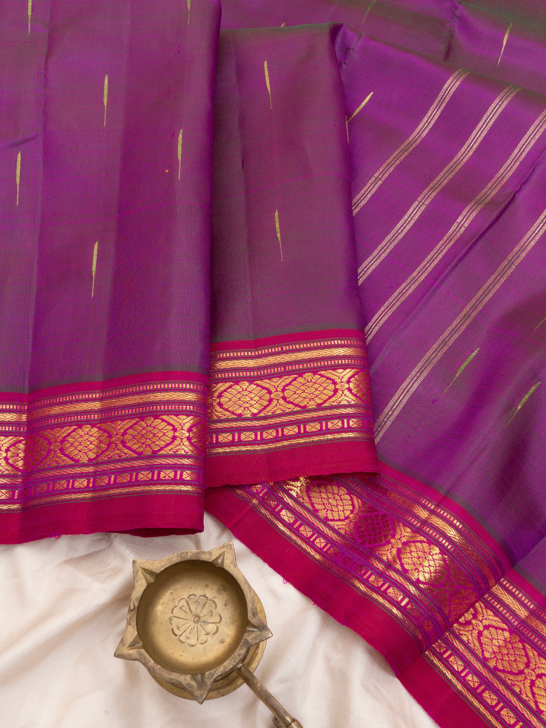 Purple malli moggu/ Arani silk CL9937