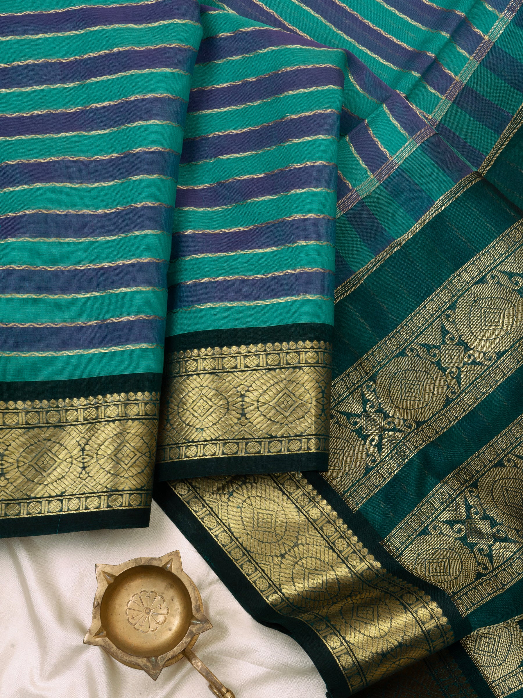 Veldhari Silk Cotton Saree CLSA5662