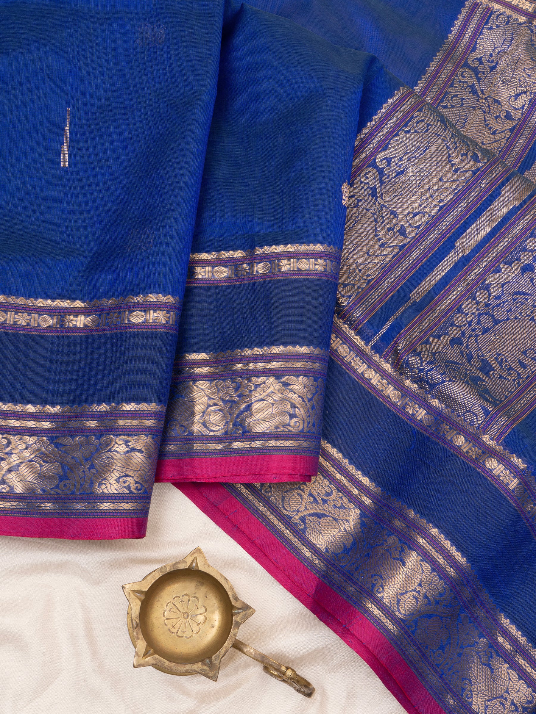 Royal blue centre corner butta pallu / Silk Cotton Saree CLSA6618