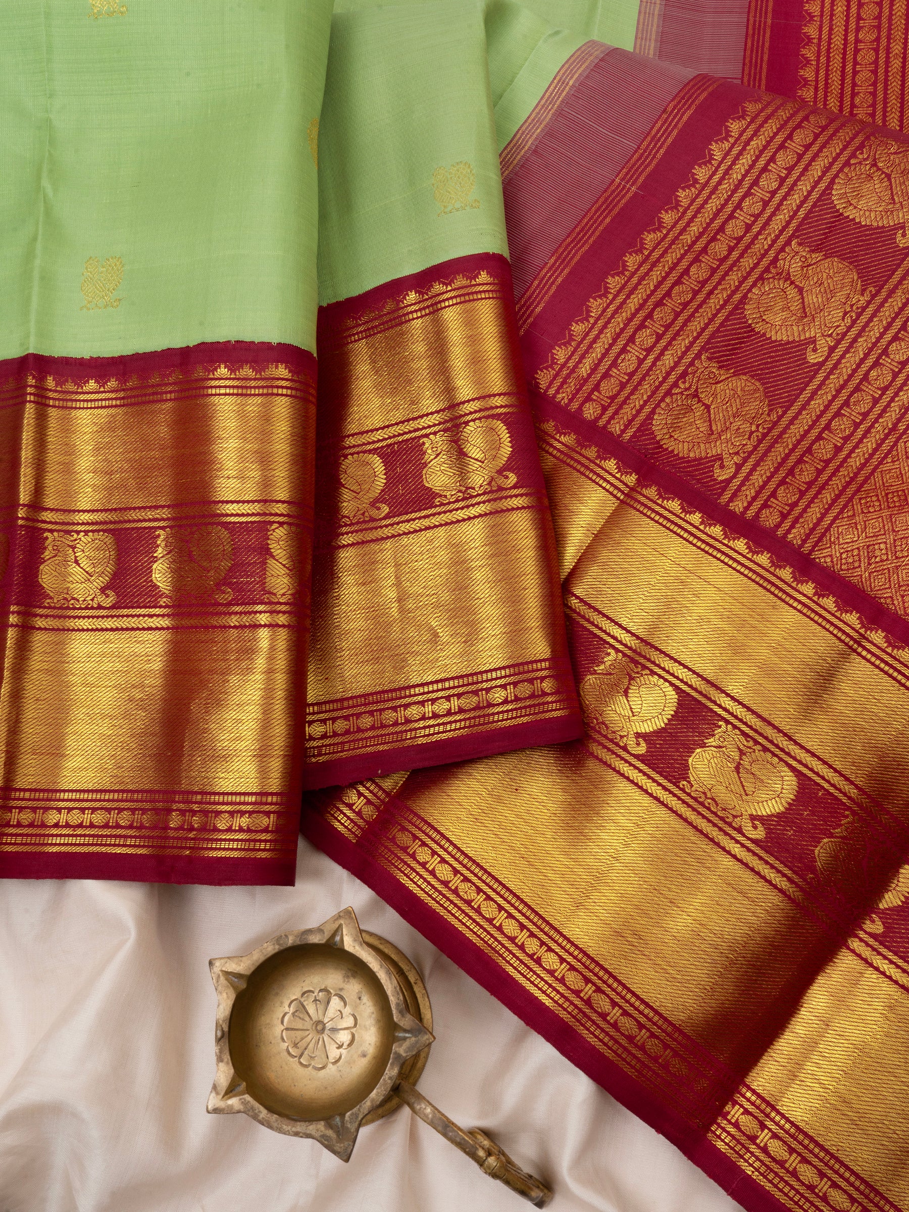 Elakai green with Araku / Arani Silk Saree CLSA6692