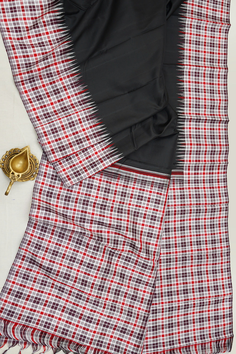 Black checked border - pallu and blouse / kanjipuram silk