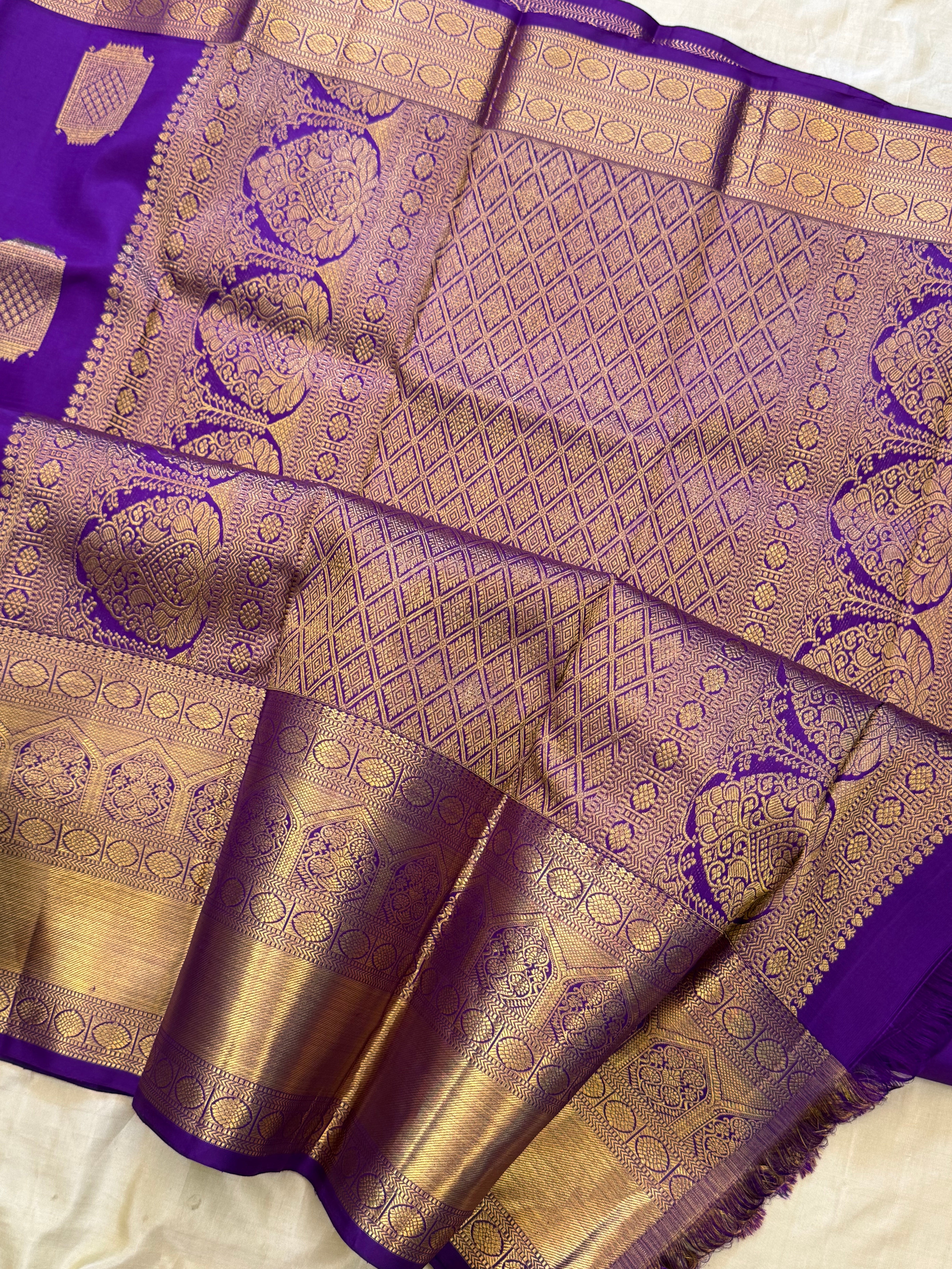 Majenta body colour / Arani silk