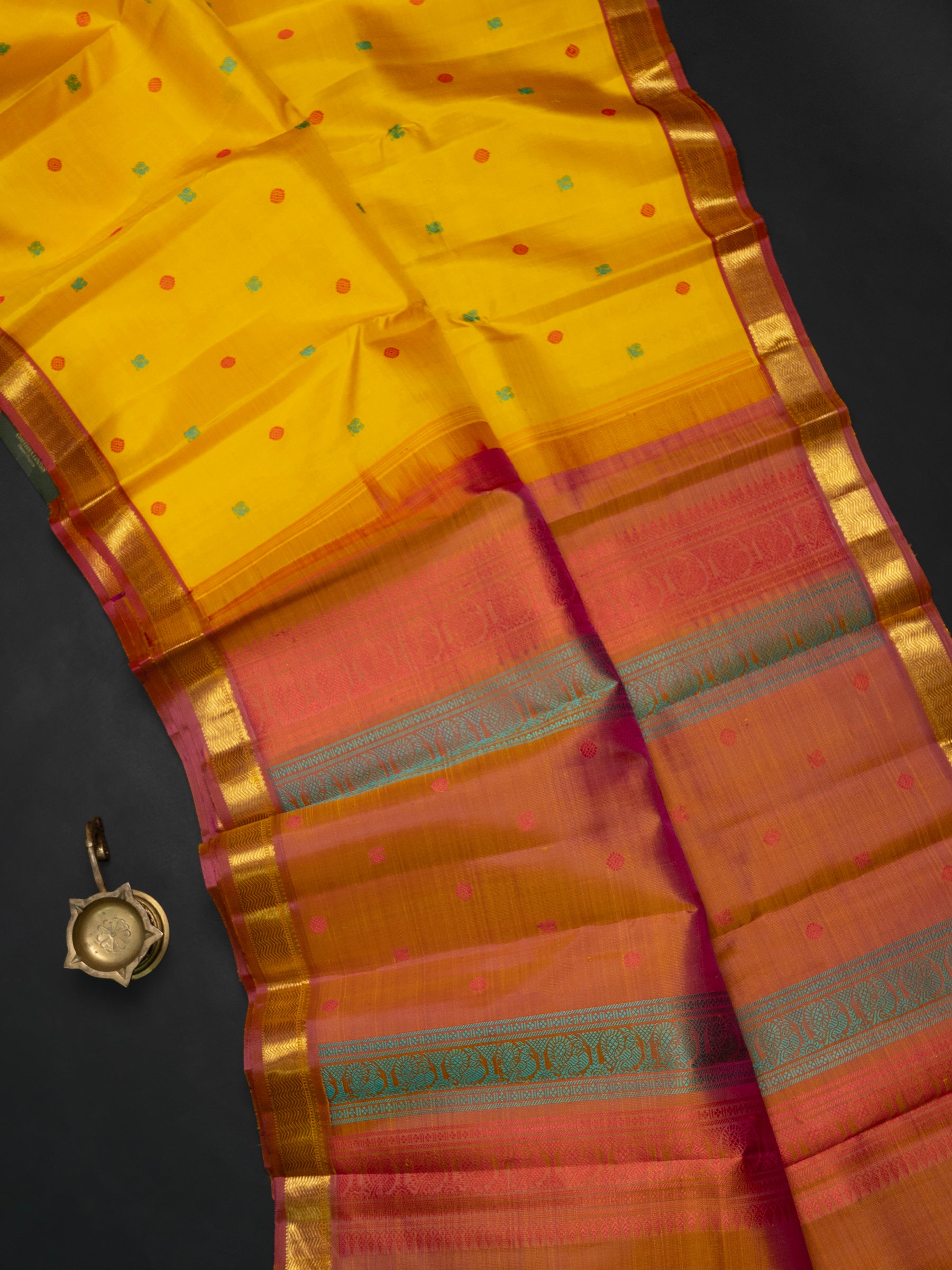 Yellow thread butta small border/ Kanjipuram Saree CLSA10006