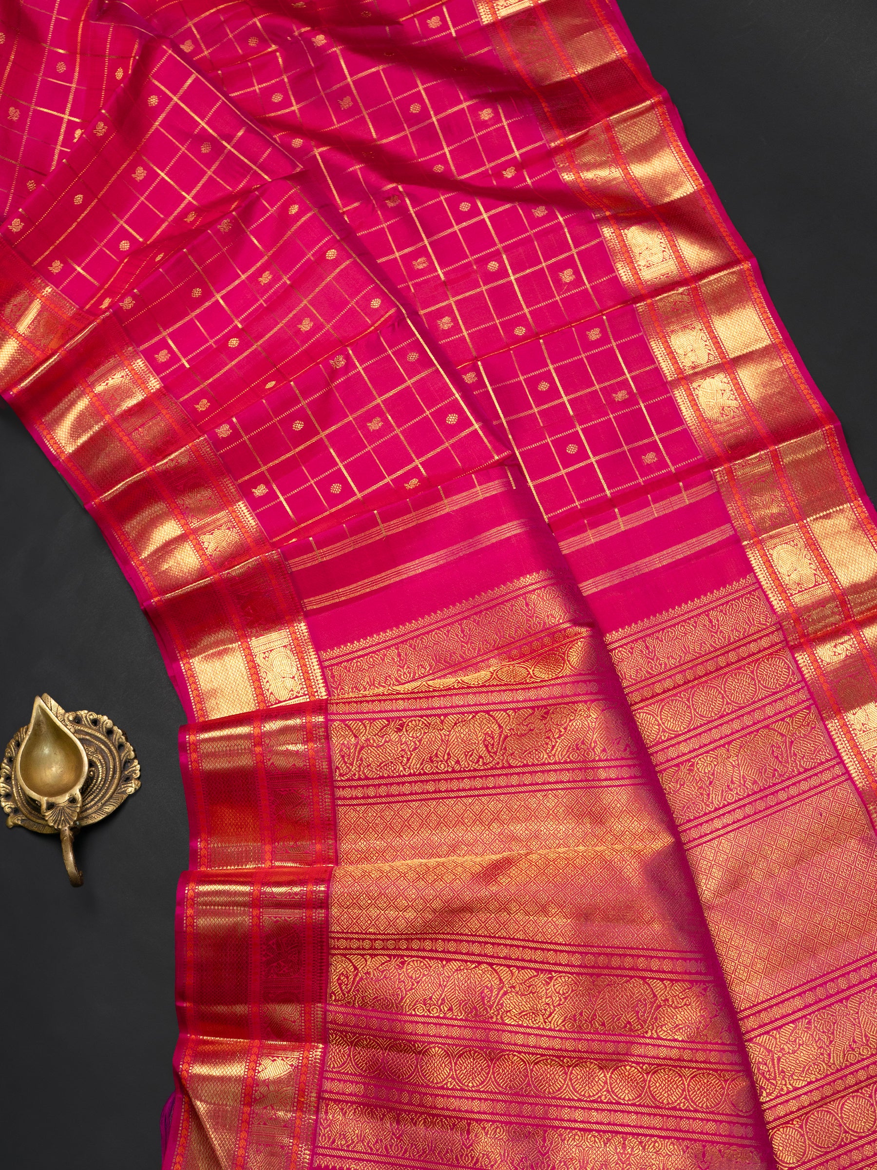 Rani pink Zari Kattam Kanjipuram Silk Saree CLSA10021