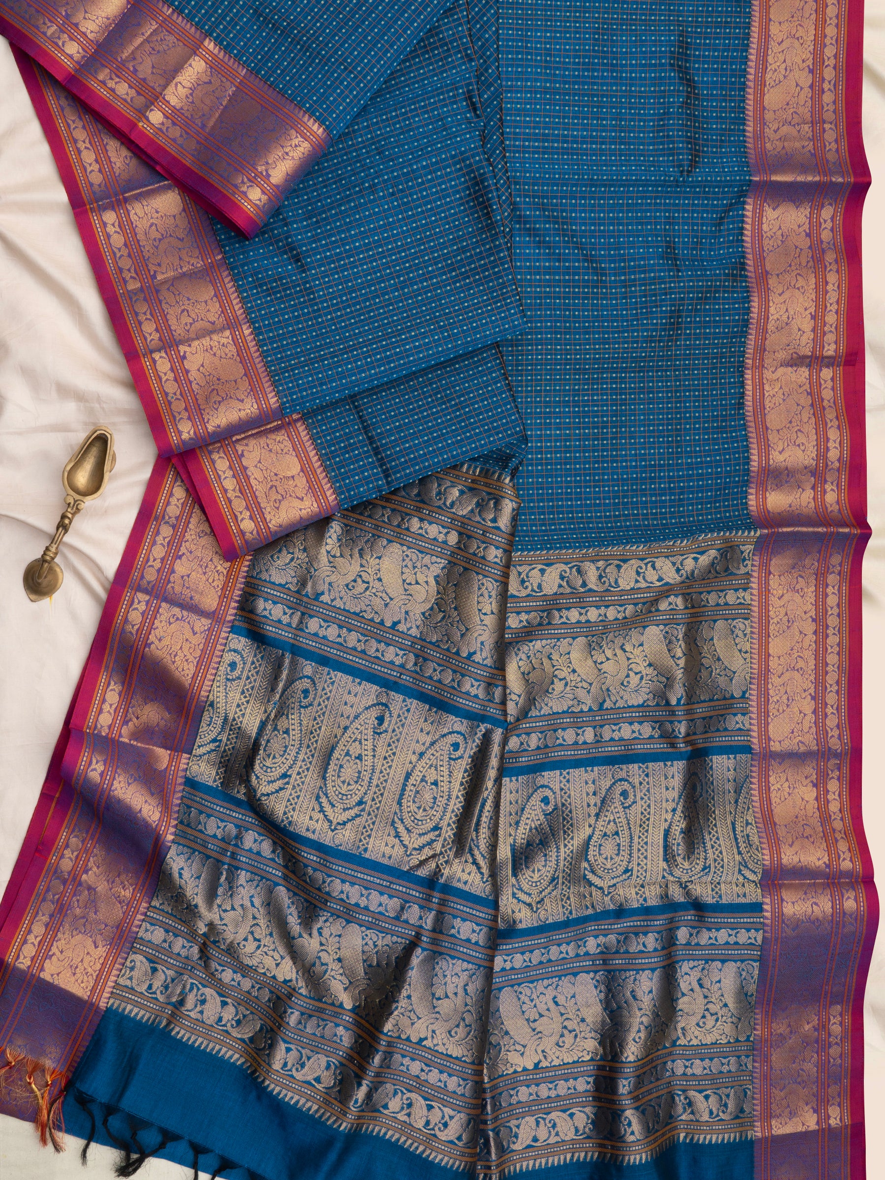 Rama blue lakshambutta/ Silk Cotton Saree CLSA10230