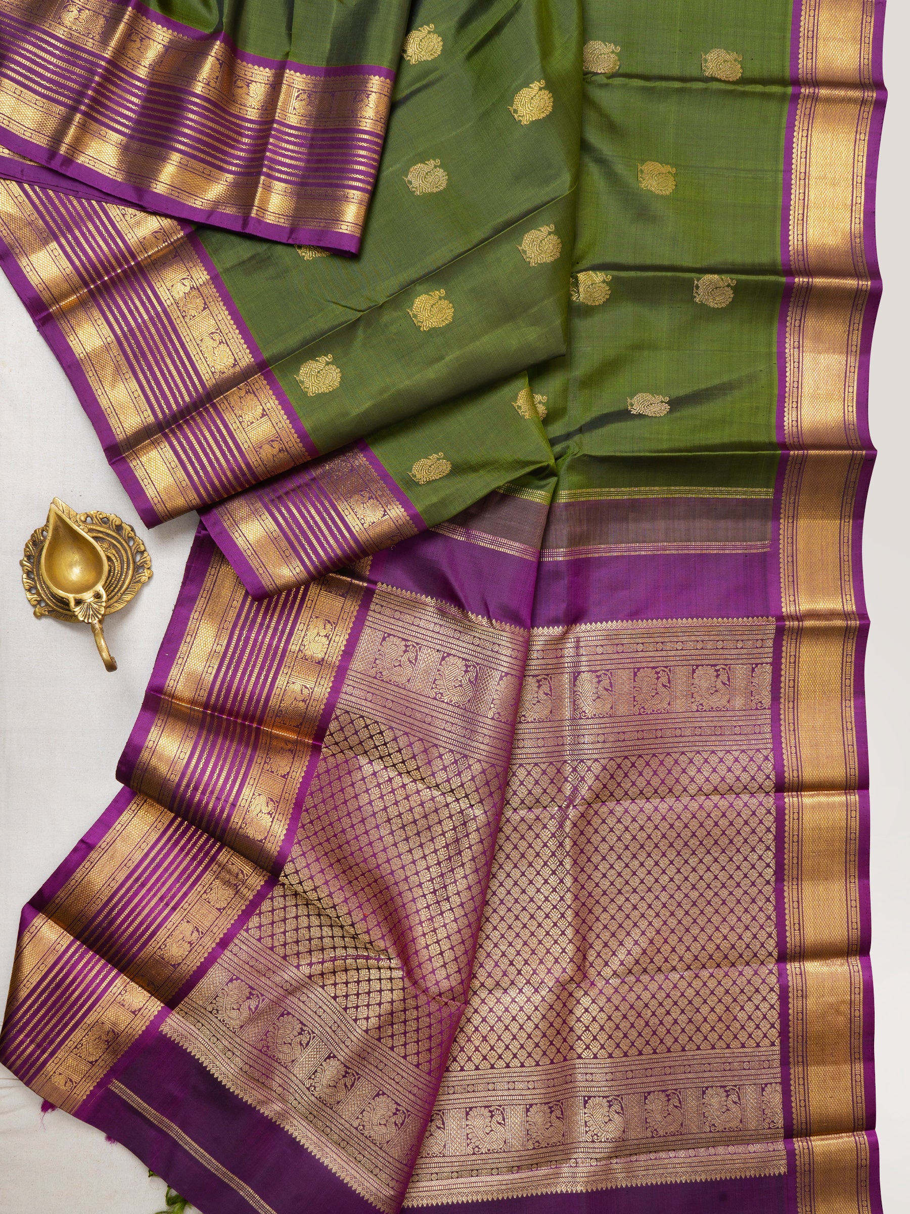 Leaf green and magenta / Arani silk CLSA2507