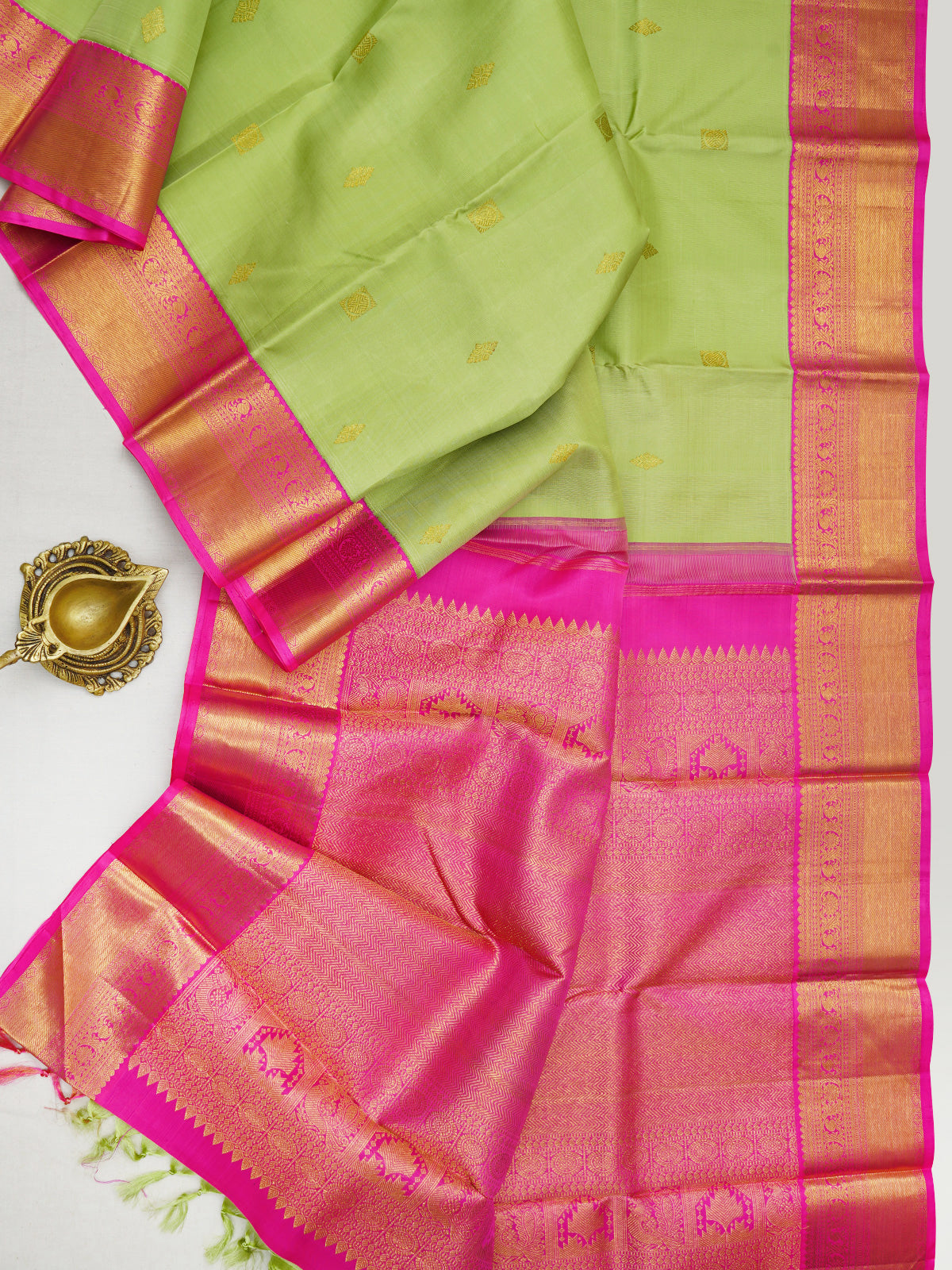 Light green and pink kai korvai/ Arani Silk Saree CLSA2587
