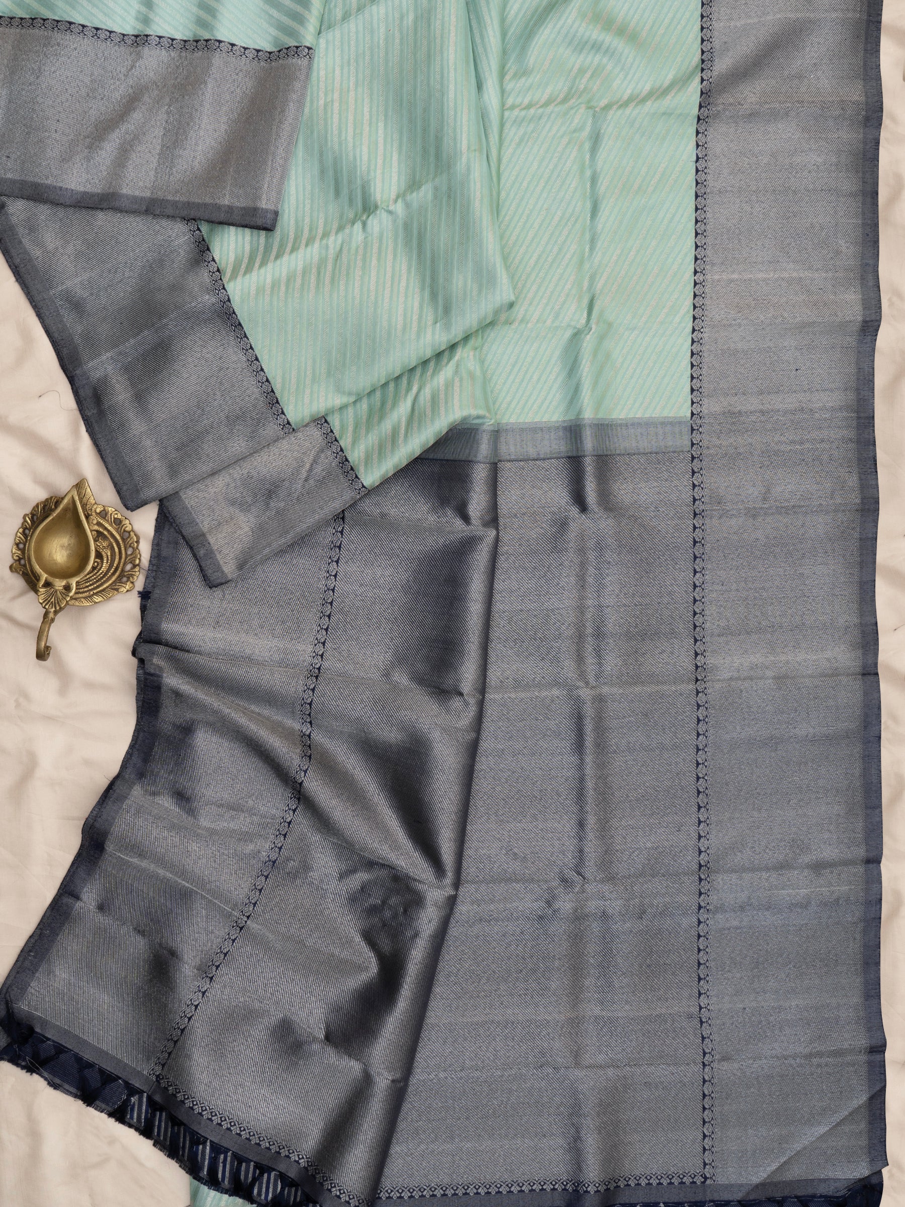 Master weaver lehariya Kanjipuram silk Saree CLSA3901