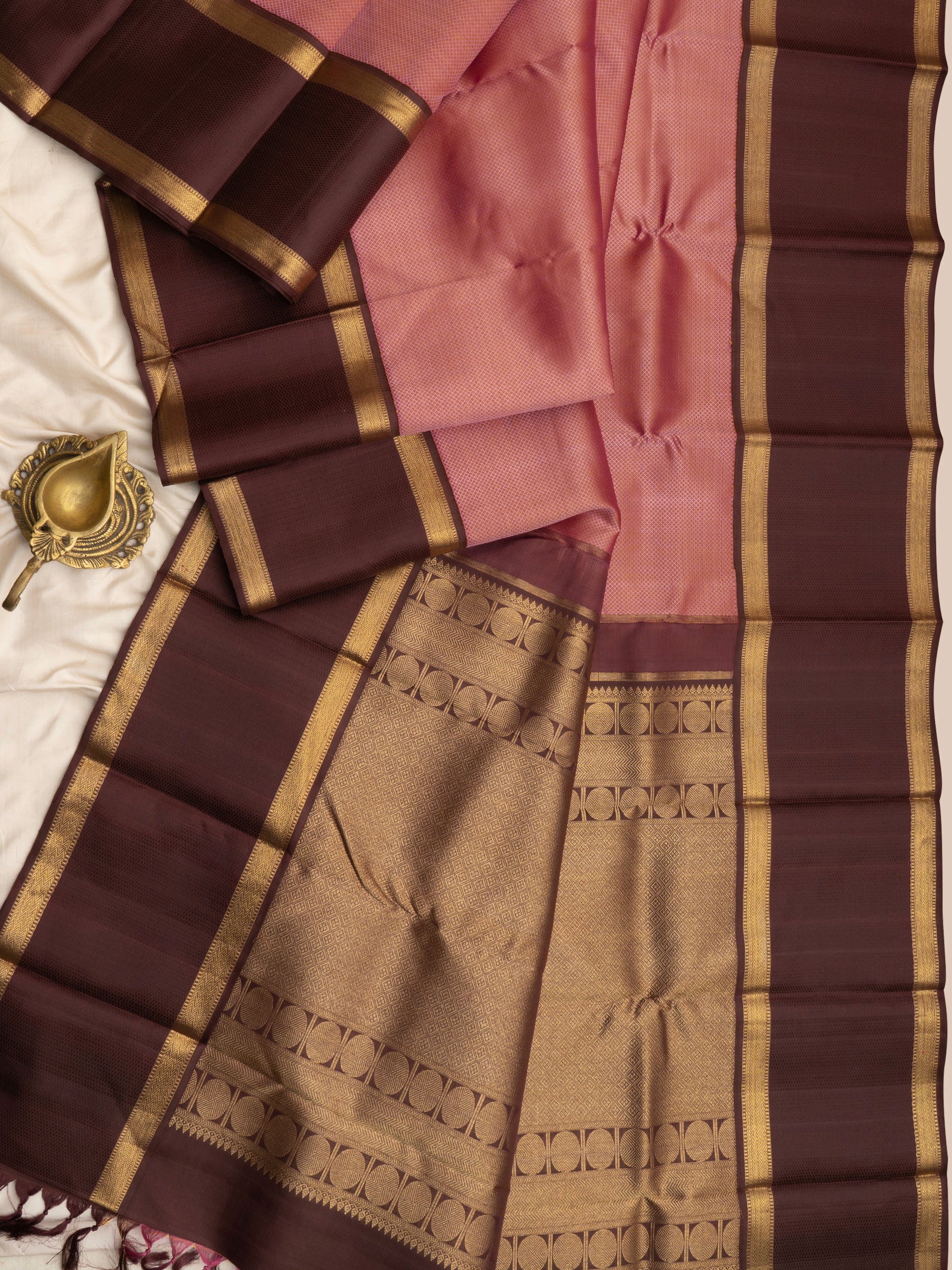 Geva color Korvai Thread work Kanjipuram Silk Saree CLSA441