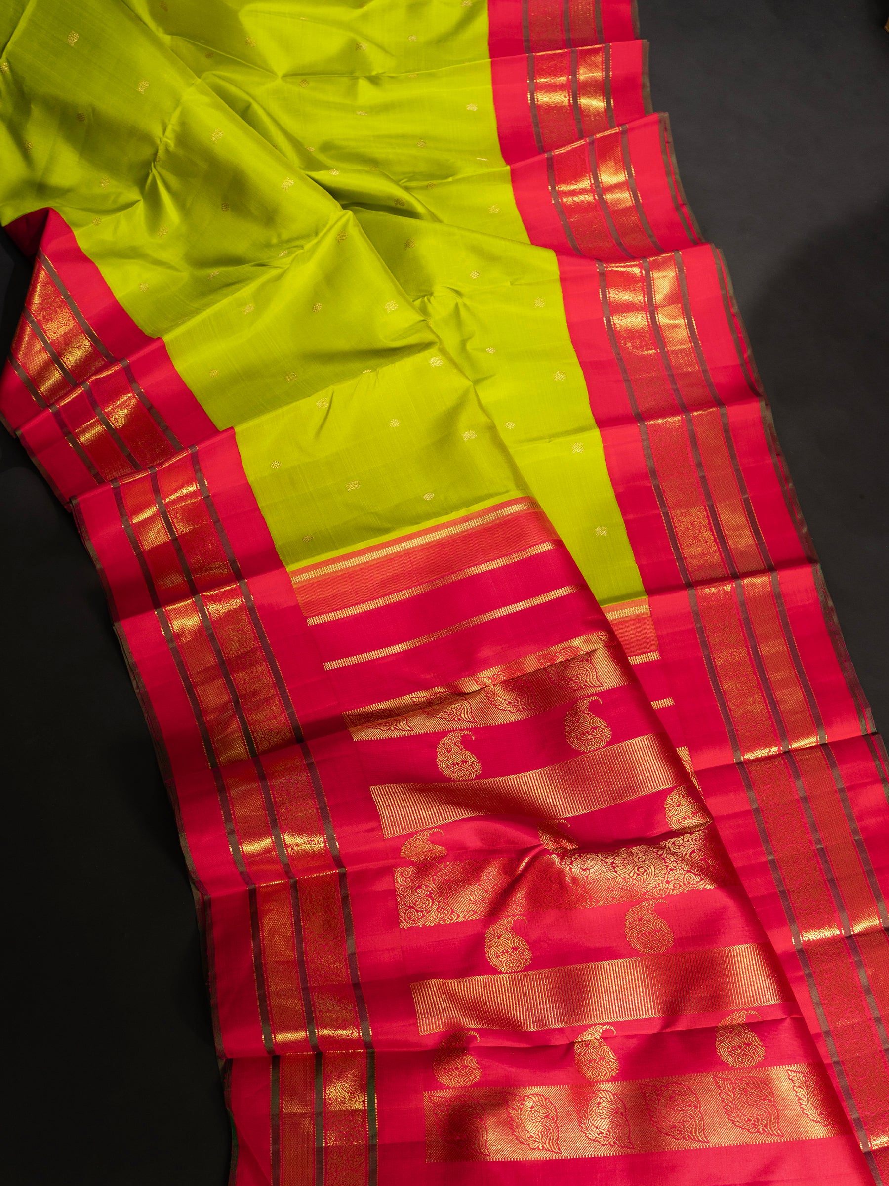 Green and pink varisapet border kai korvai / Kanjipuram silk Saree CLSA7750