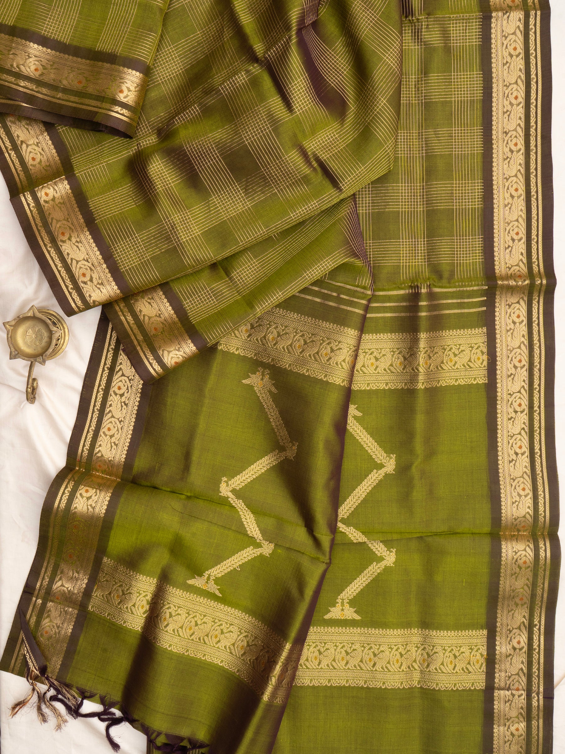 Green vintage kattam / Silk Cotton Saree CLSA7988