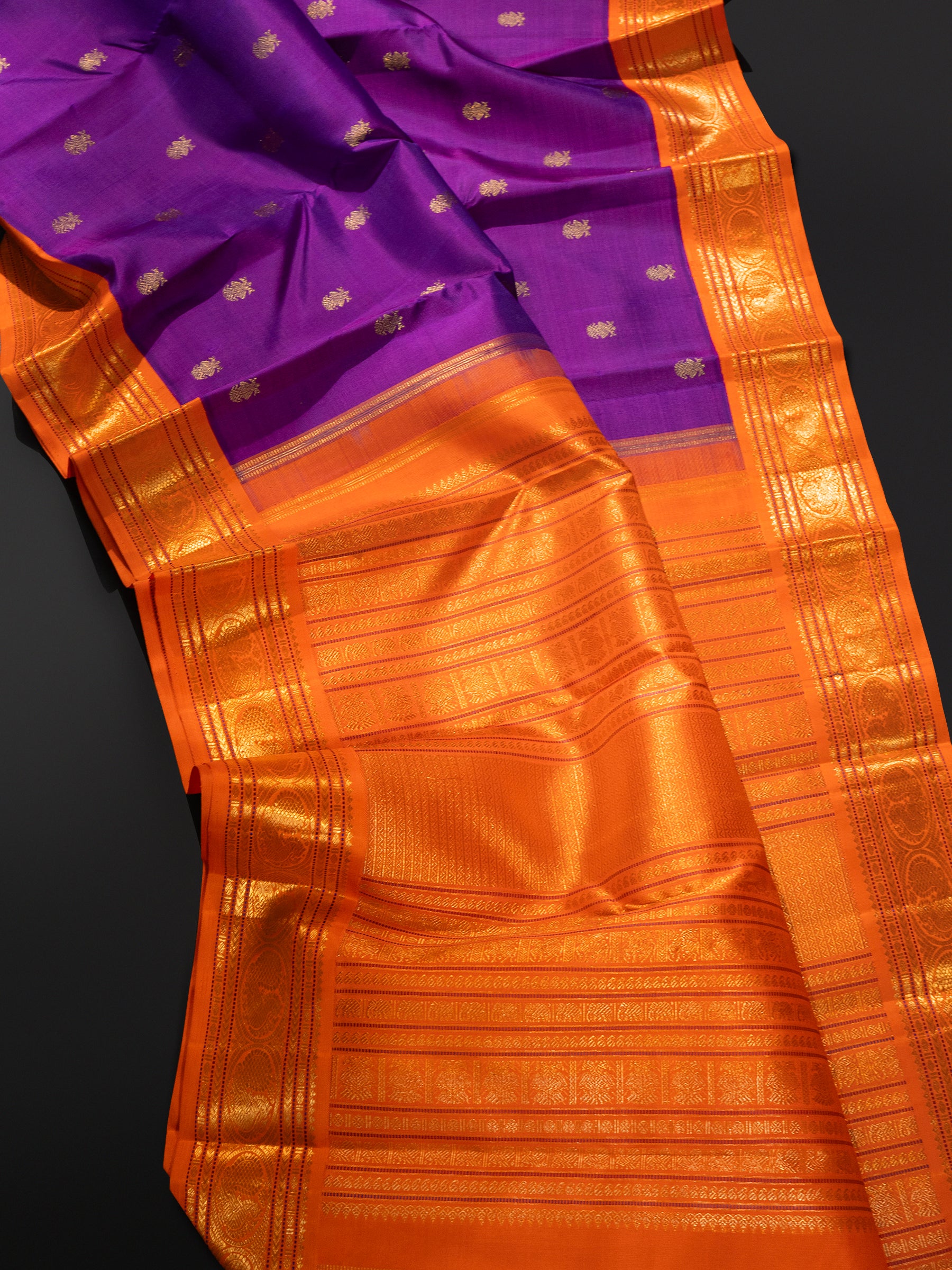 Purple Iruthalaipakshi butta and orange kai korvai/ Kanjipuram Silk Saree CLSA8204