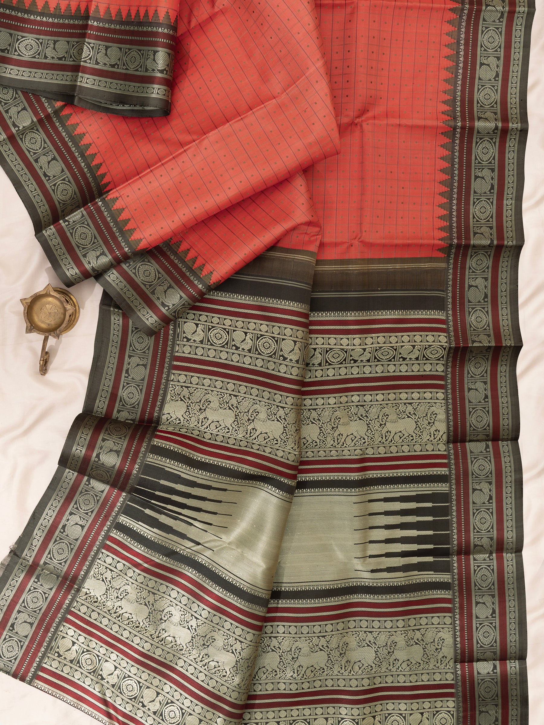 Kanakabaram lakshambutta/ Special Edition Silk CLSA8384