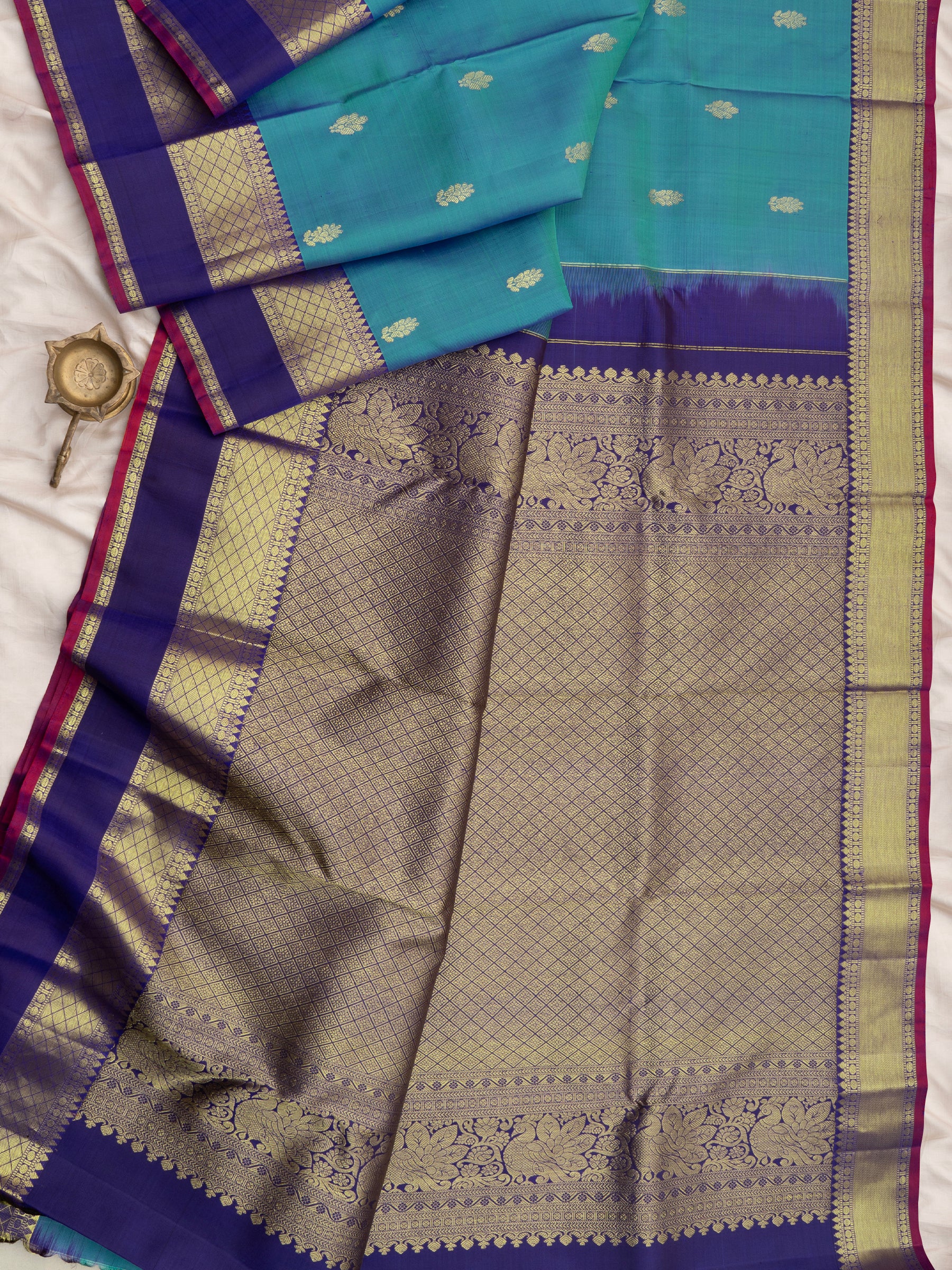 Teal blue and dark blue / Arani Silk Saree CLSA8494