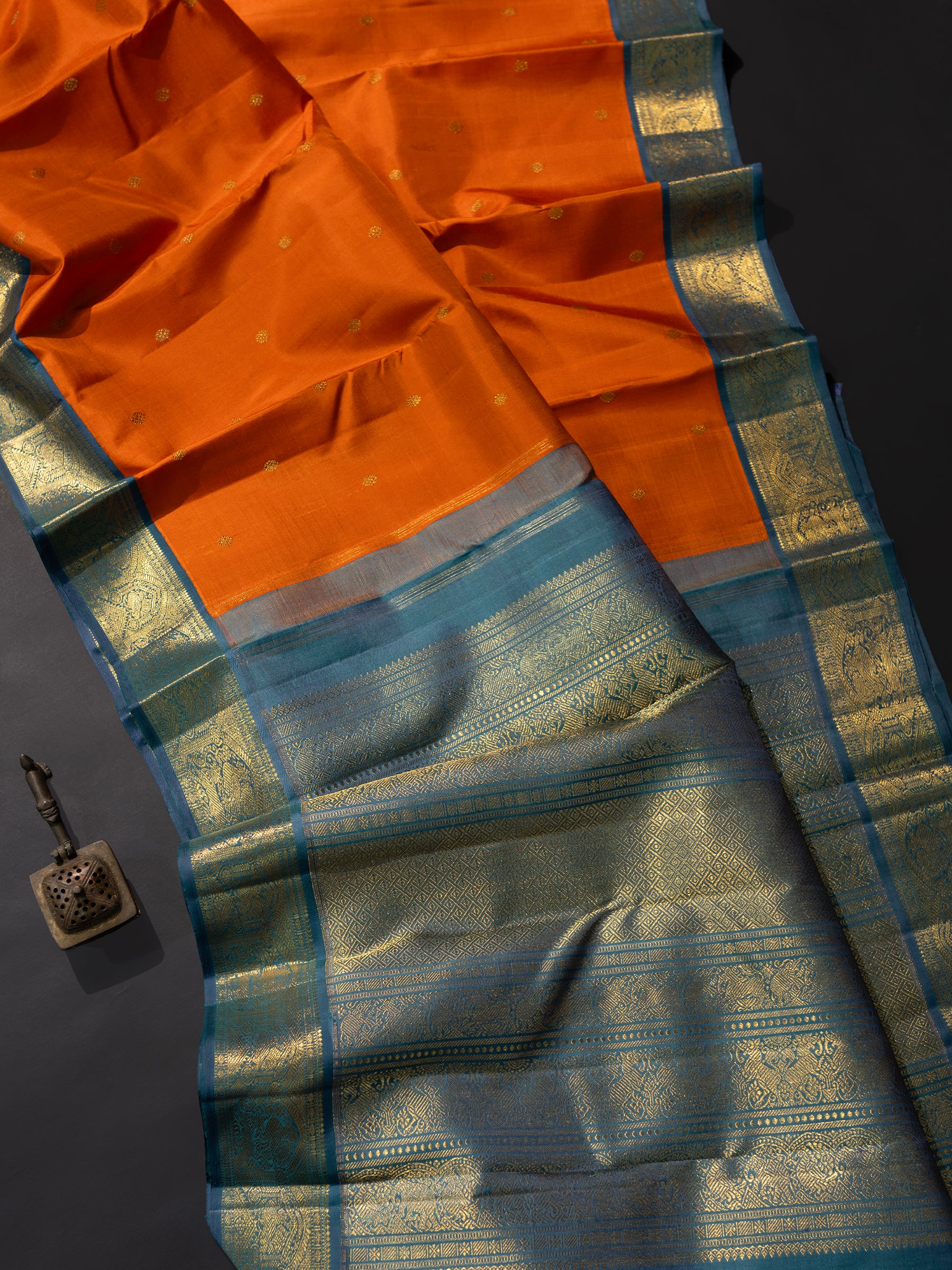 Rustic orange Korvai Kanjipuram Silk Saree CLSA8991