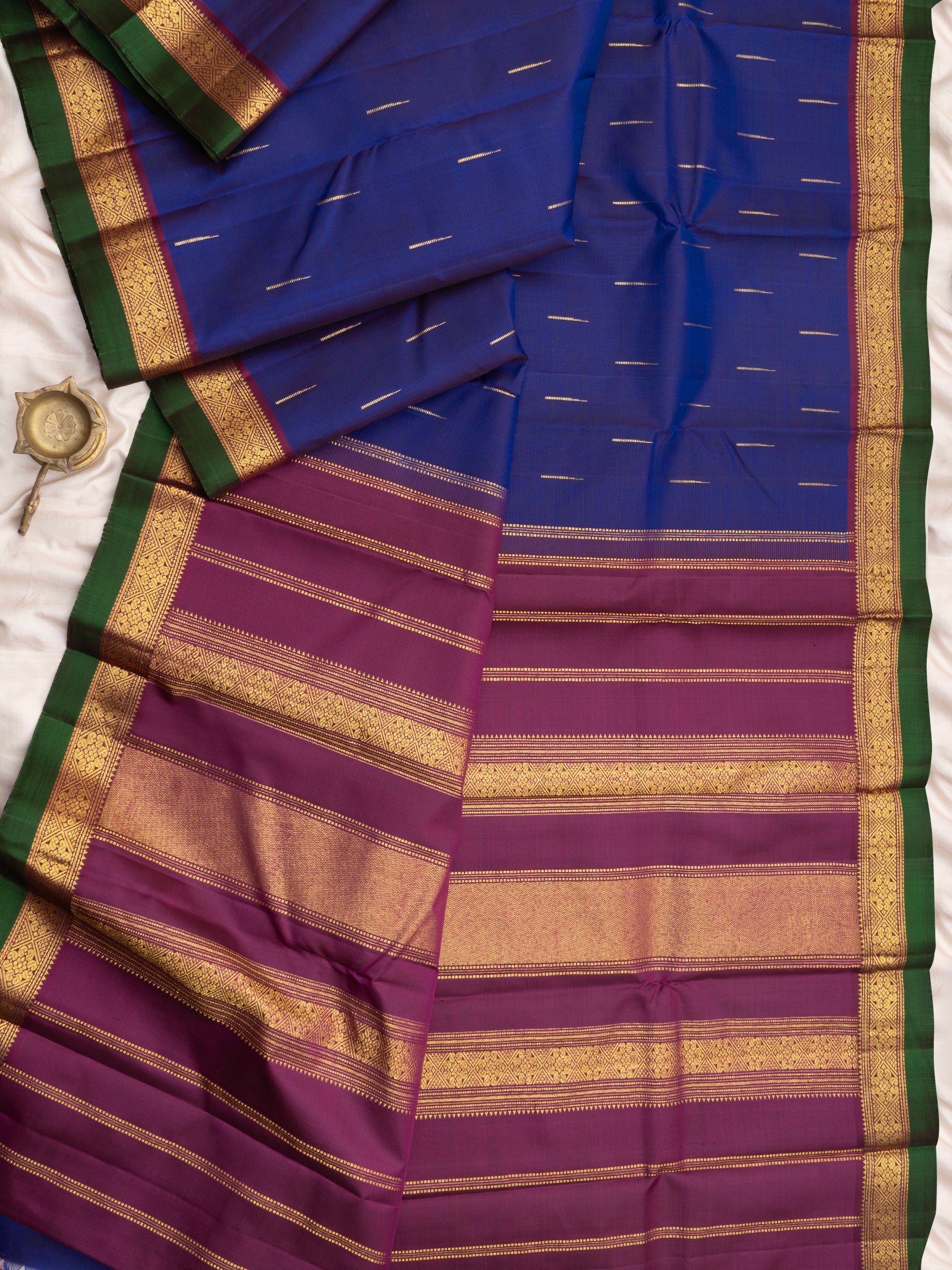 Royal blue and magenta kaal erangina border/ Arani Silk Saree CLSA9035