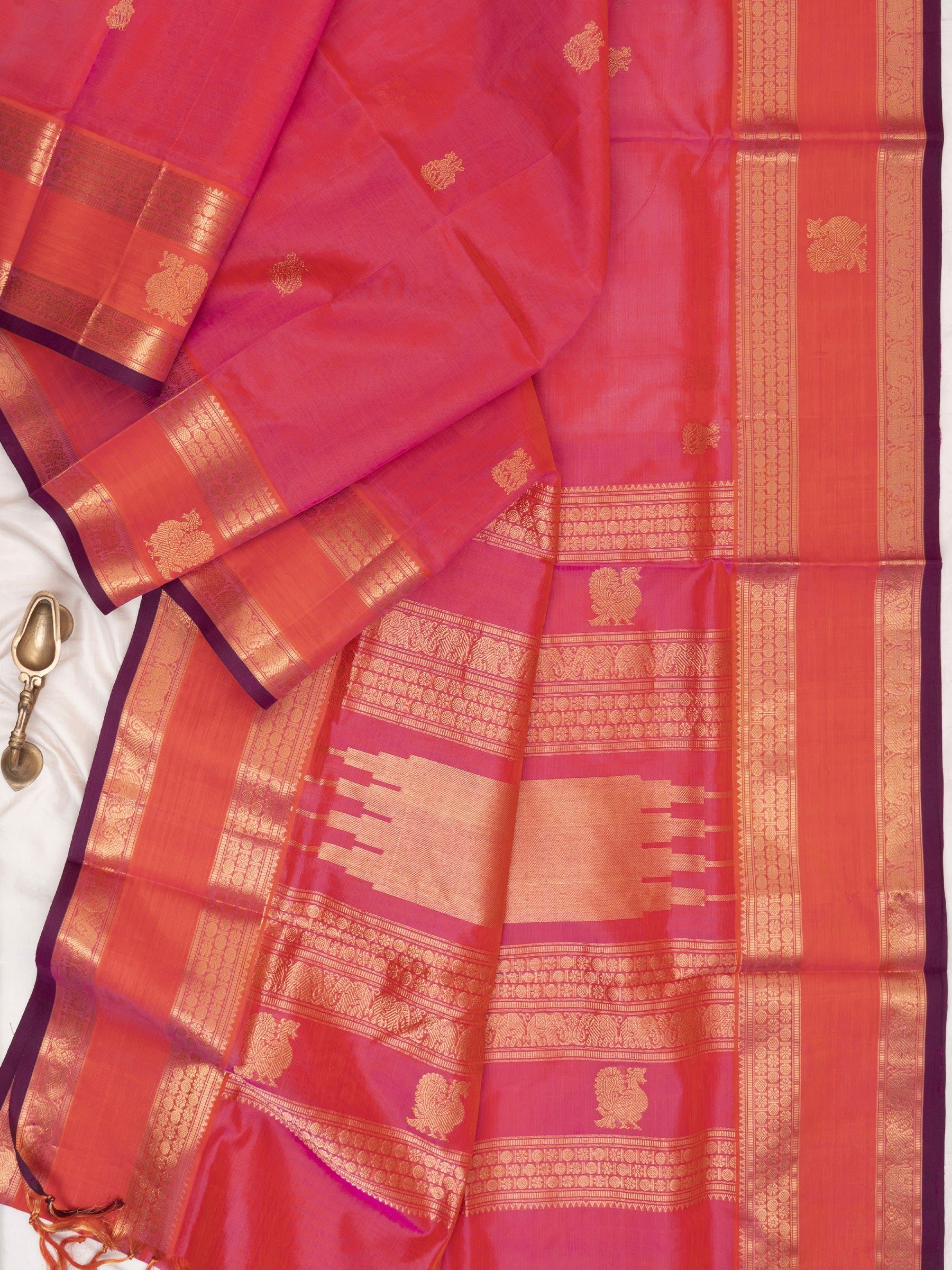 Pinkish orange rettapet border annam butta/ Silk Cotton Saree CLSA9561