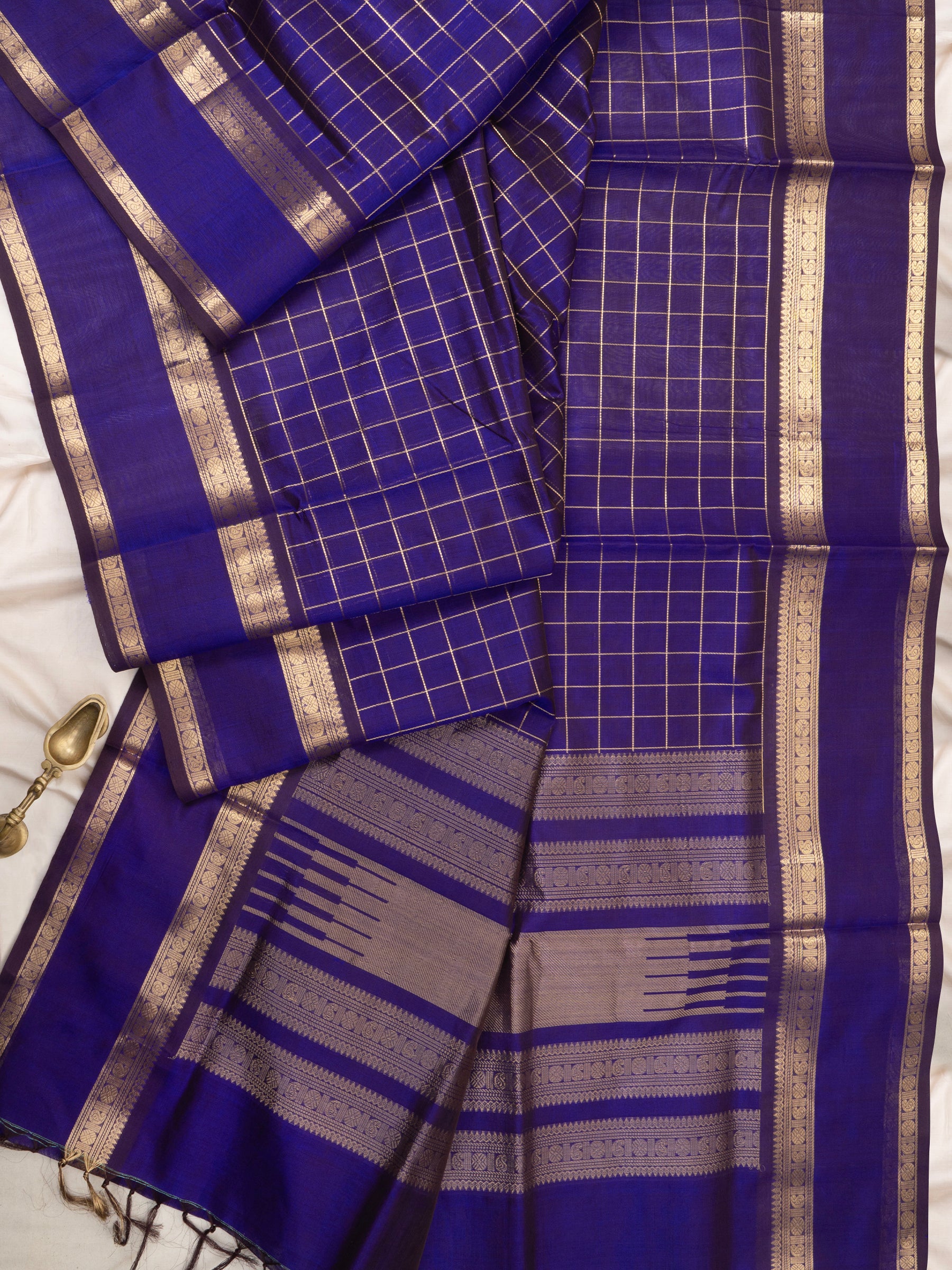 Deep purple kattam rettapet border/ Silk Cotton Saree CLSA9681