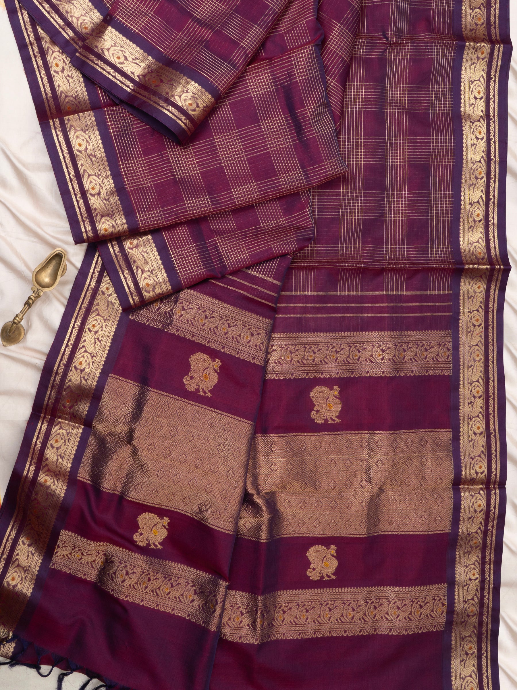 Deep purple vintage kattam / Silk Cotton Saree CLSA9741