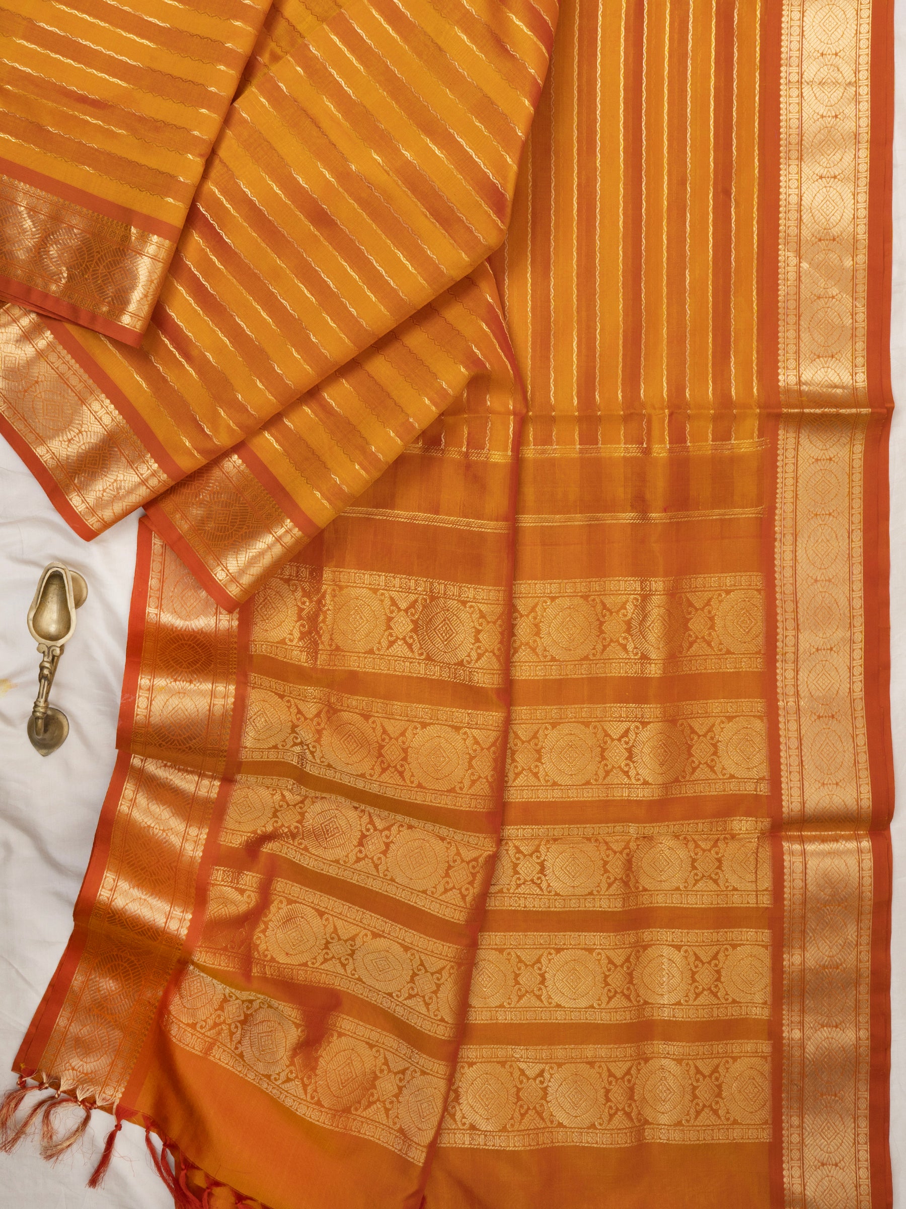 Rustic orange veldhari / Premium Silk Cotton Saree CLSA9745