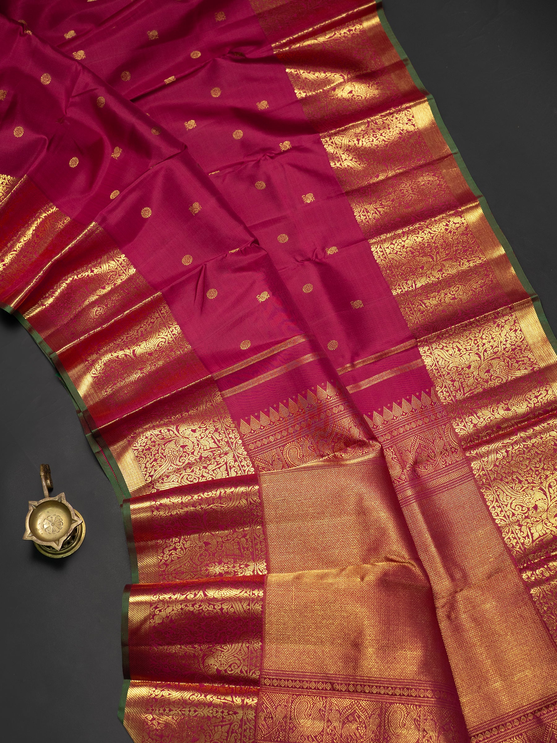 Kalyana Araku with getti border / Kanjipuram Silk Saree CLSA9992