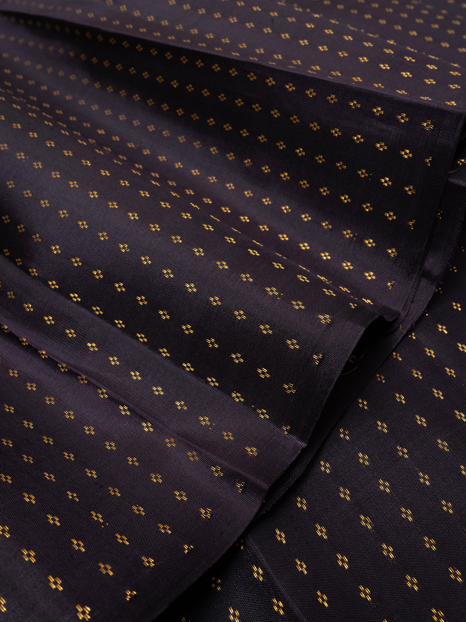 Nagapazham zari butta / Blouse fabric