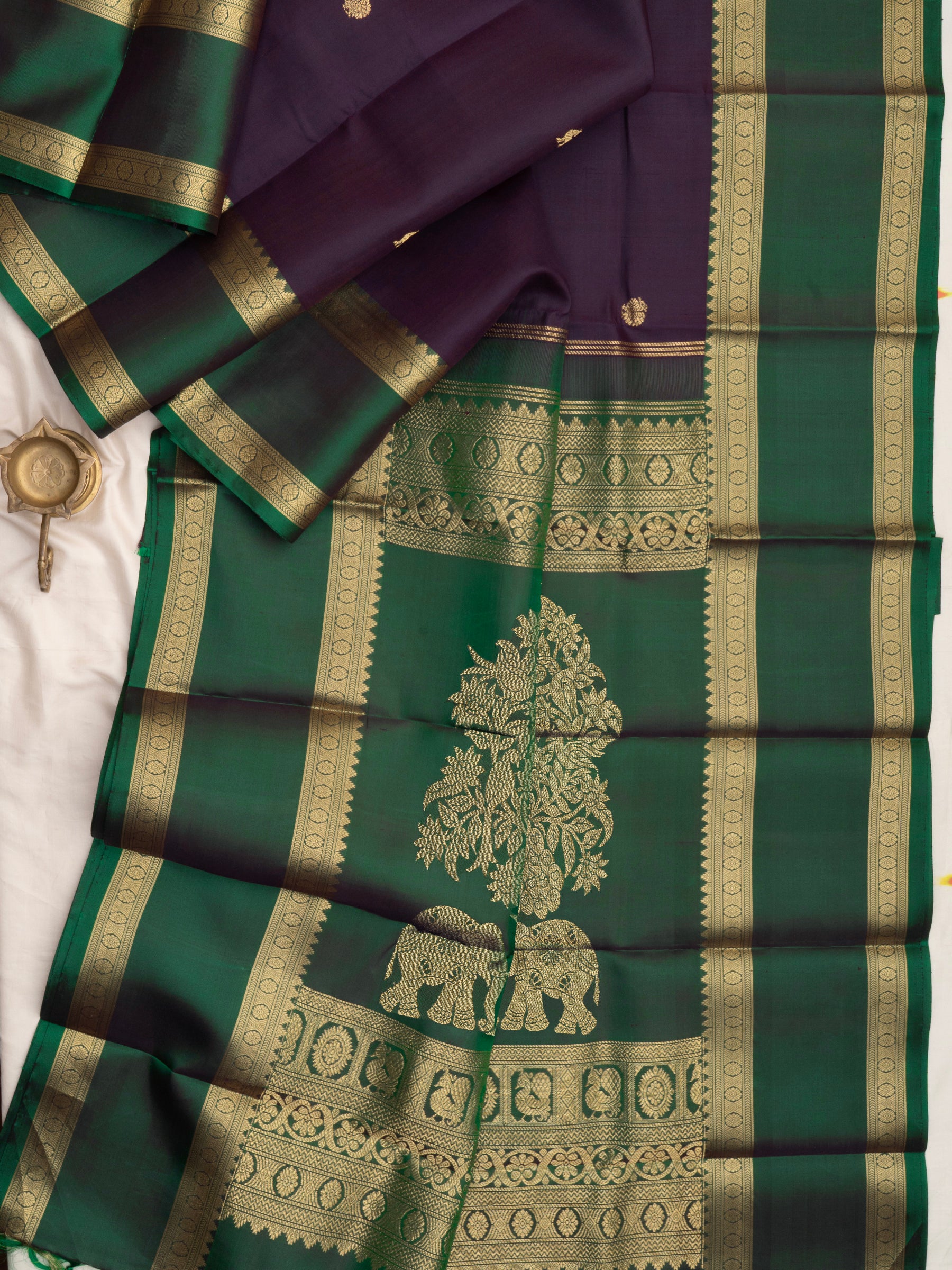 Deep purple and green rettapet border/ Special Edition Silk CLSA10163