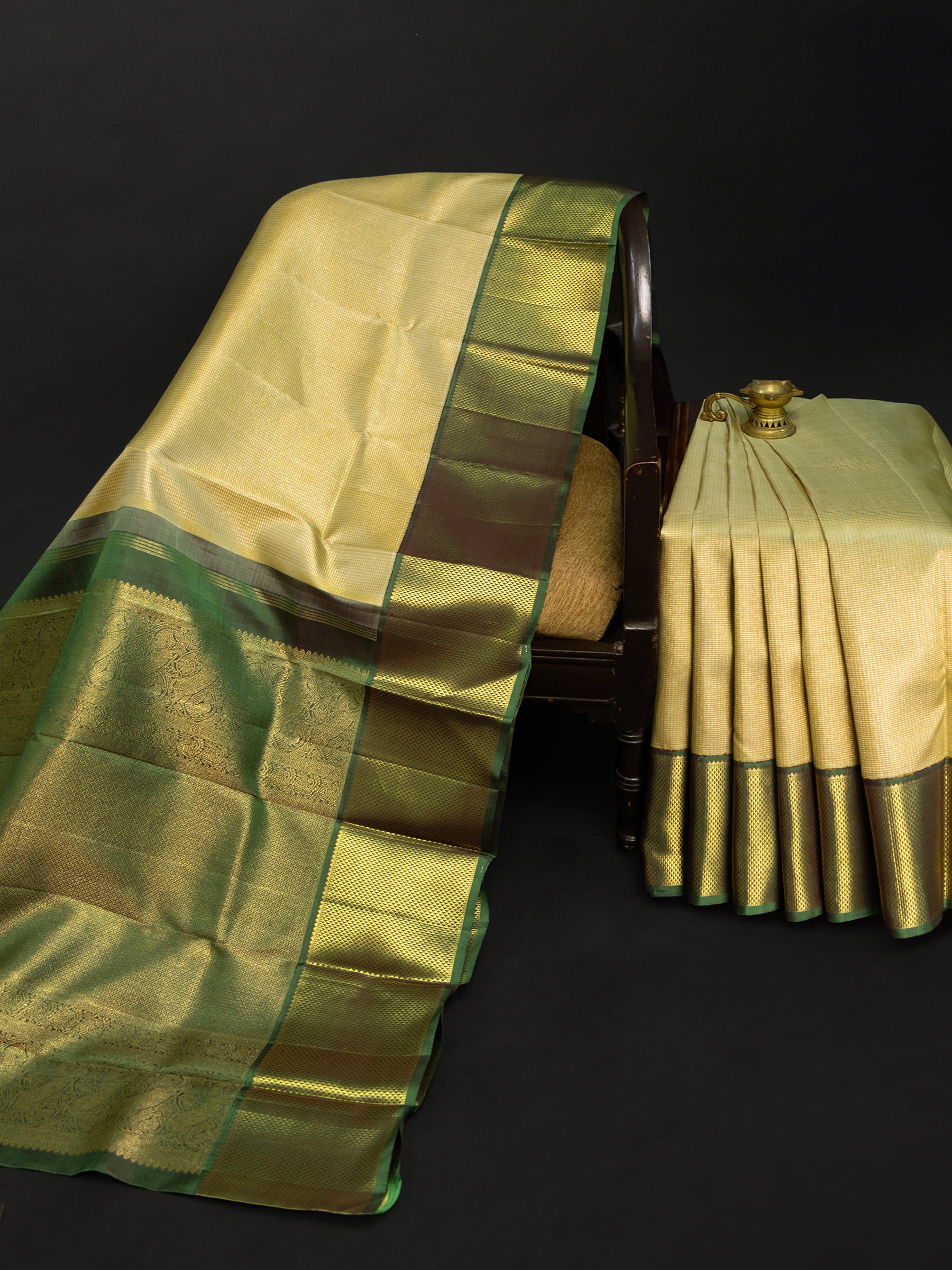 Tissue Oosi brocadade Korvai /Bridal Kanjipuram Silk Saree CLSA5440
