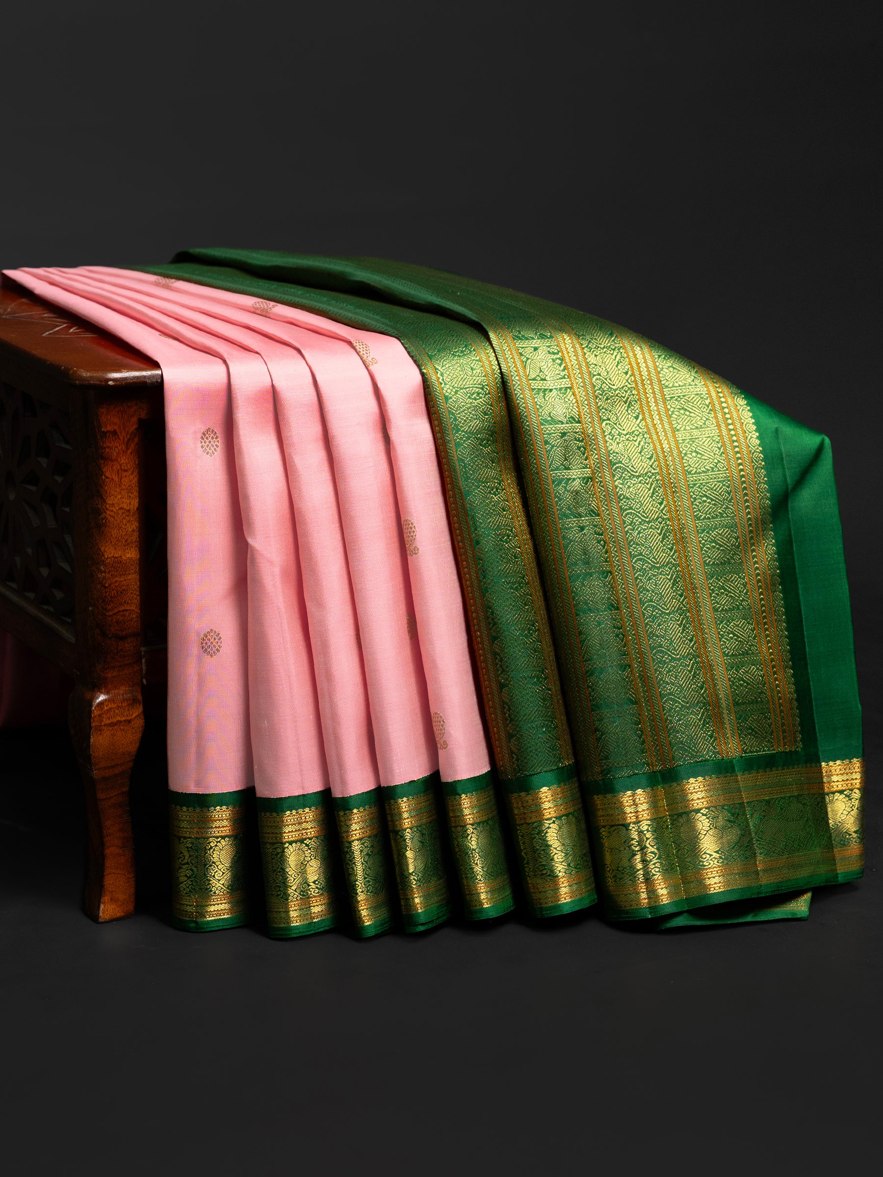 Rose milk with leaf green Korvai / Kanjipuram Silk Saree CLSA10628