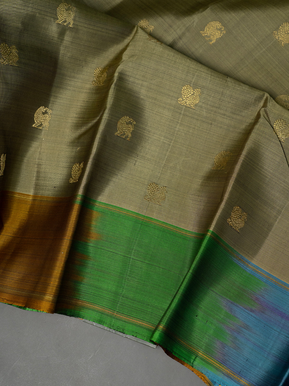 Kaaki multi color border pure Kanjipuram Silk Saree CLSA10134