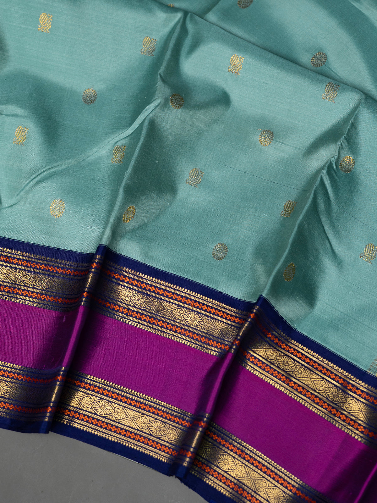 Powder blue retta pet pure Kanjipuram Silk Saree CLSA10976