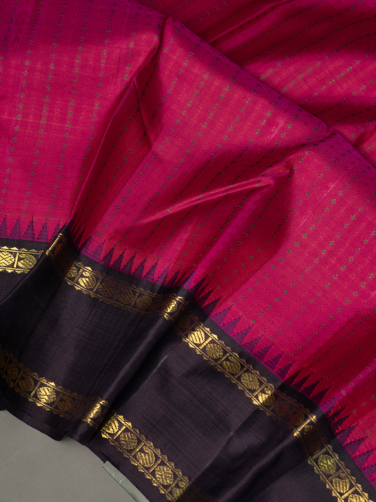 Vintage pink and deep jamun shade rettapet border kai korvai/ Kanjipuram Silk Saree CLSA11633