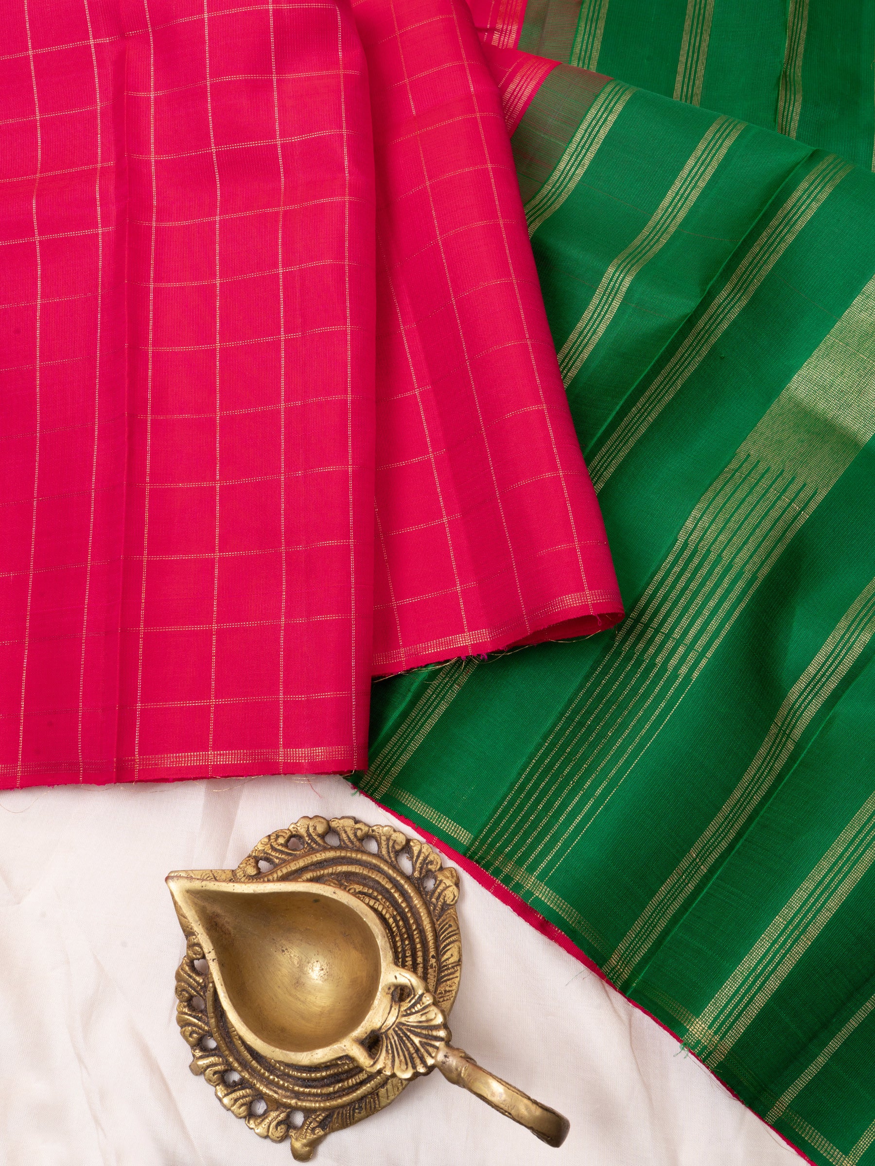 Borderless Kanjivaram Silk Saree – CLSA1623