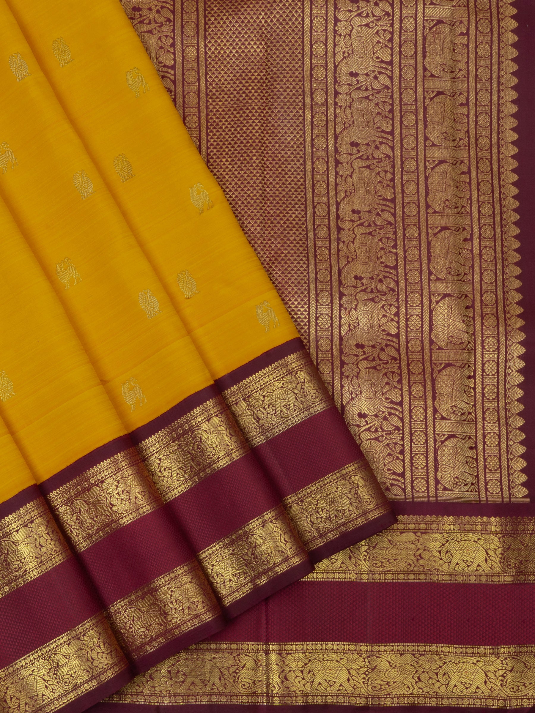 Golden mustard yellow and araku rettapet border kai korvai/ Kanjipuram silk Saree CLSA177