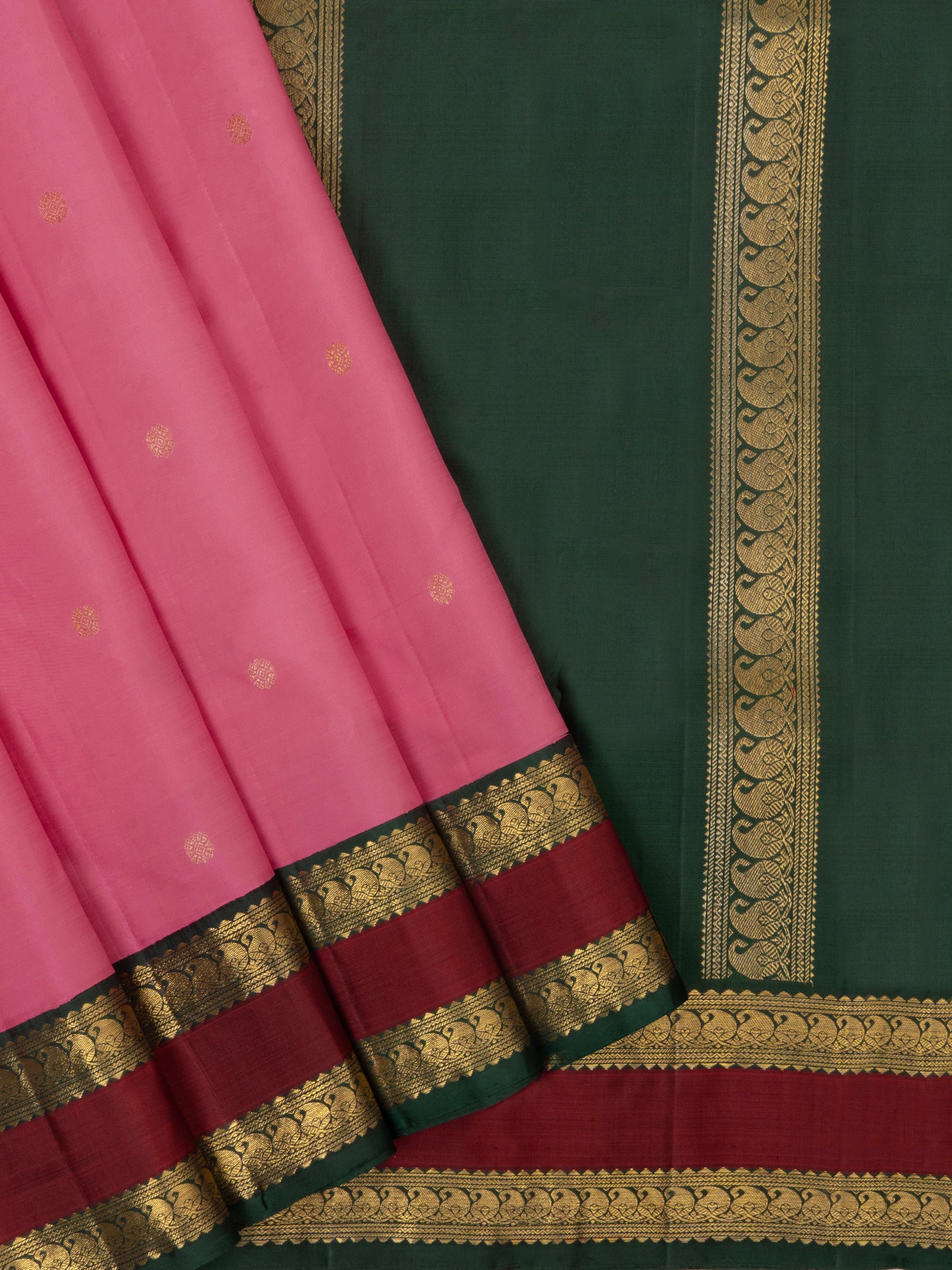 Pink and green rettapet border / Kanjipuram Saree