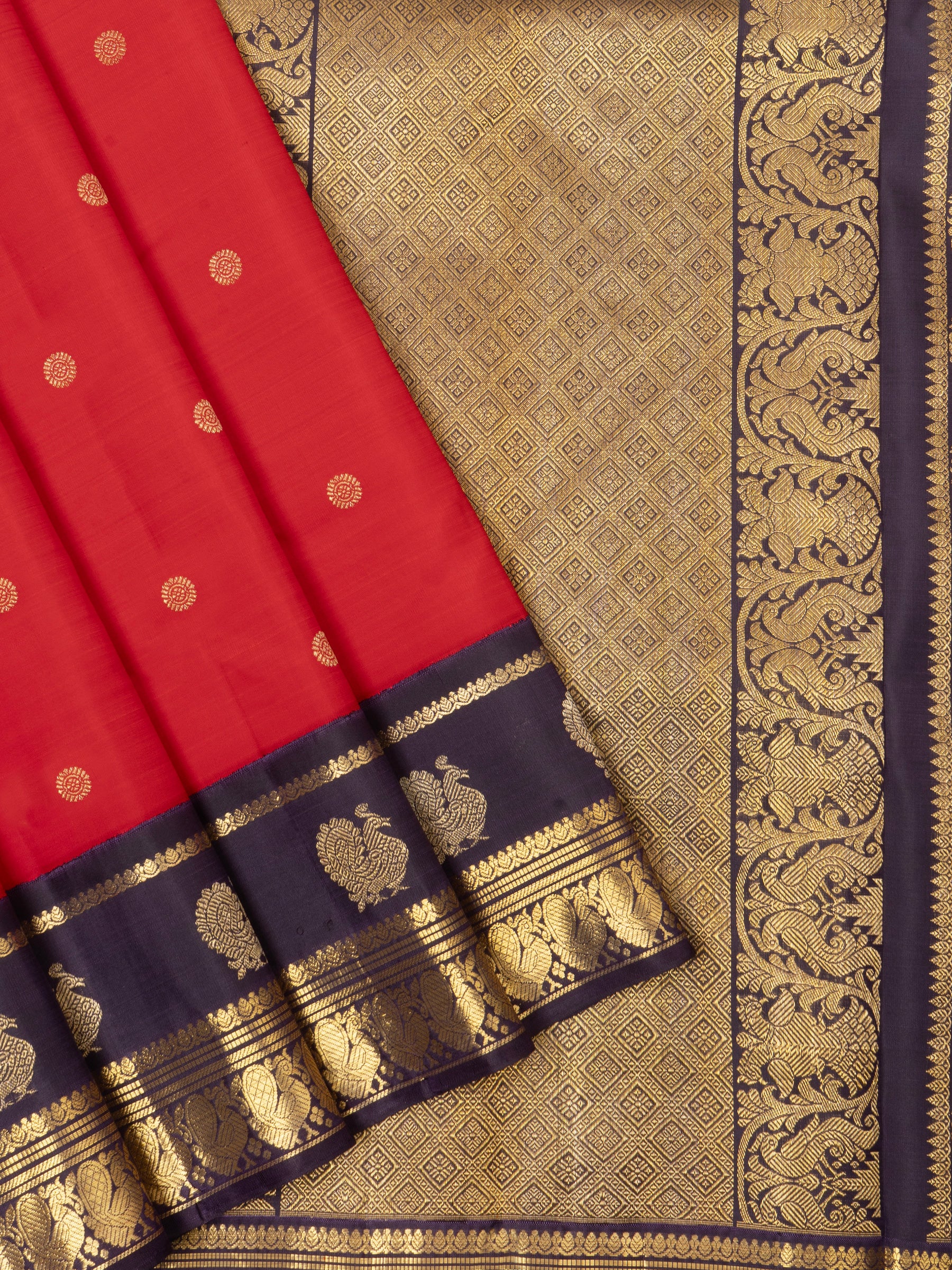 Red and paaku with bettu butta kai korvai / kanjipuram Silk Saree CLSA4857