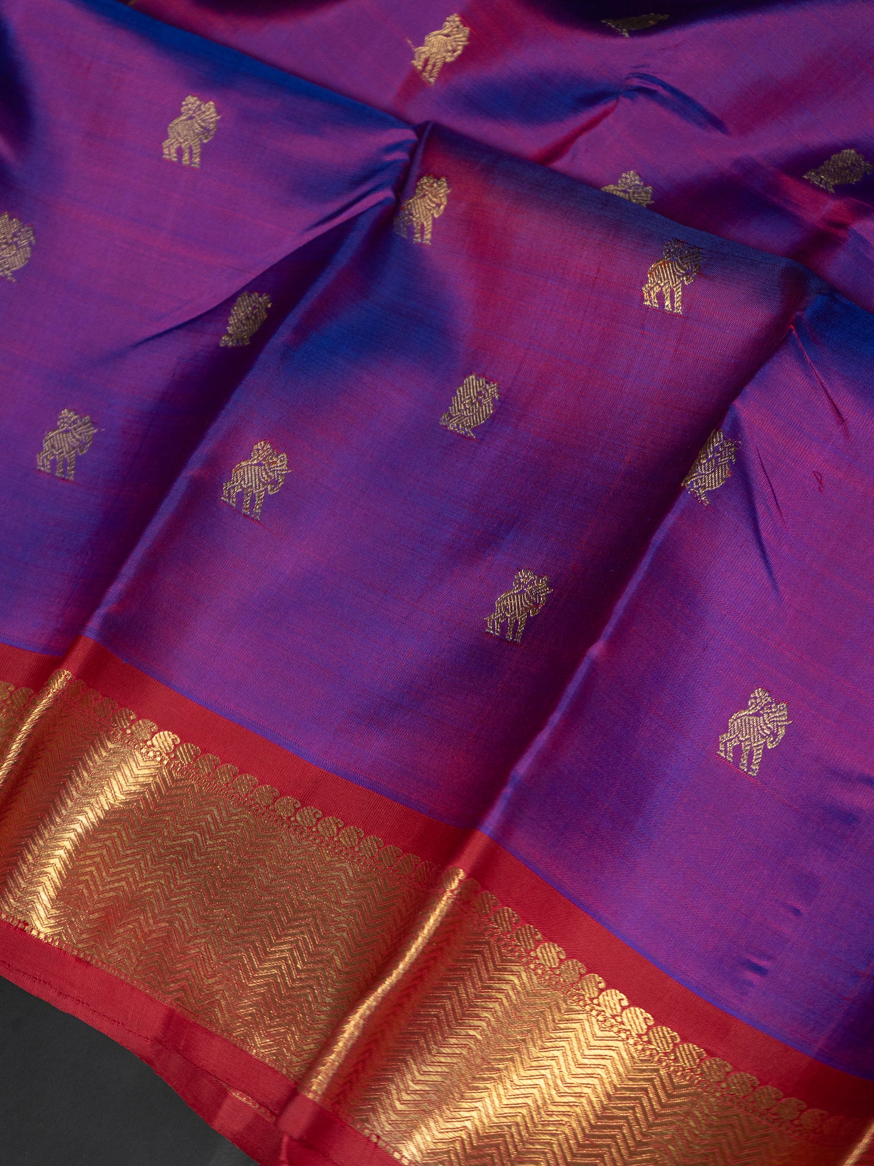 Krishnamegam and red yazhi butta / Kanjipuram Saree CLSA754