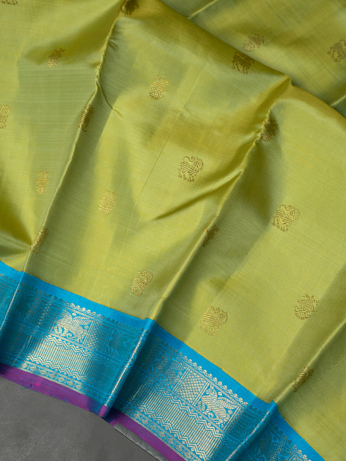 Lite green and turquoise Blue kai korvai/ Kanjipuram Silk Saree CLSA8073