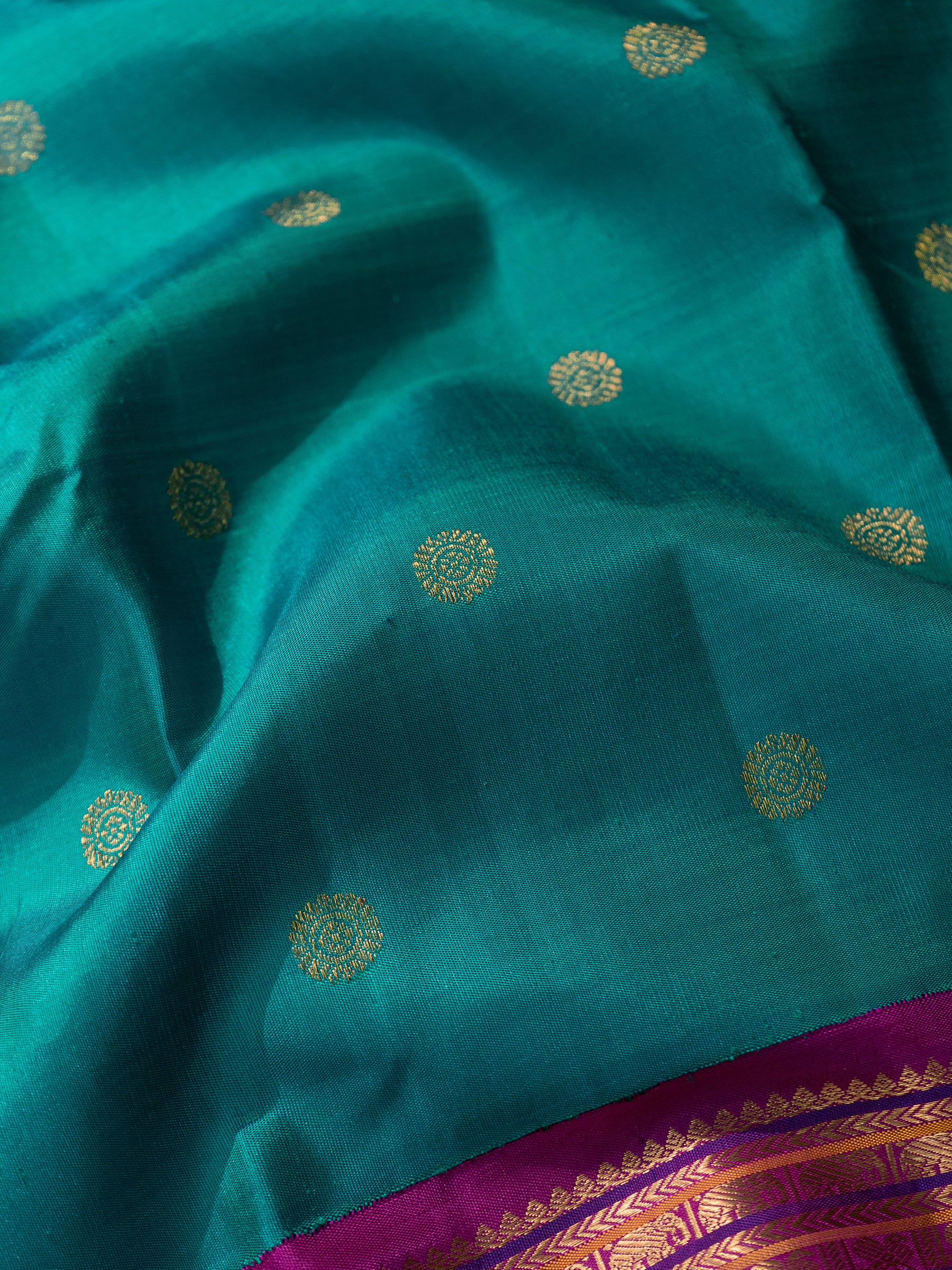 Rama green and magenta kai korvai varisapet border/ Kanjipuram Silk Saree CLSA8191