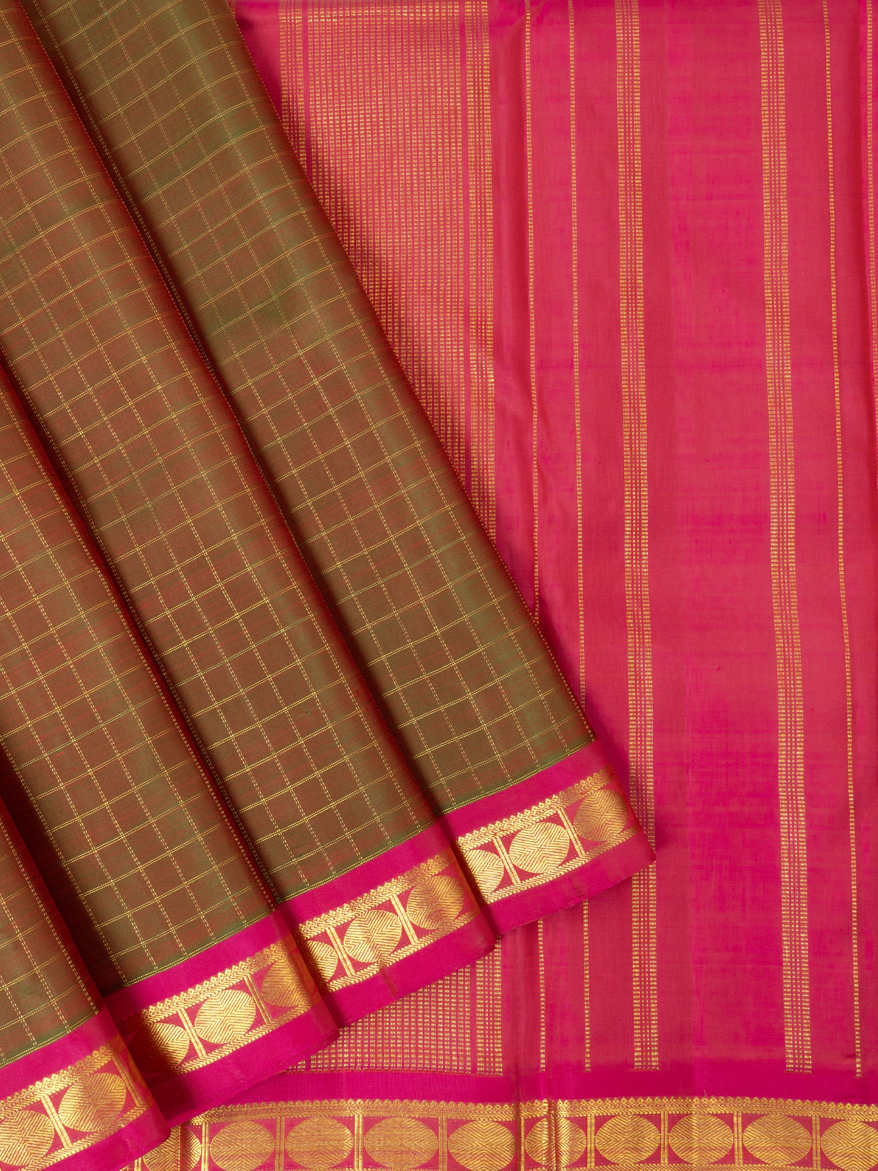 Manthulir / Arani Silk Saree CLSA8919