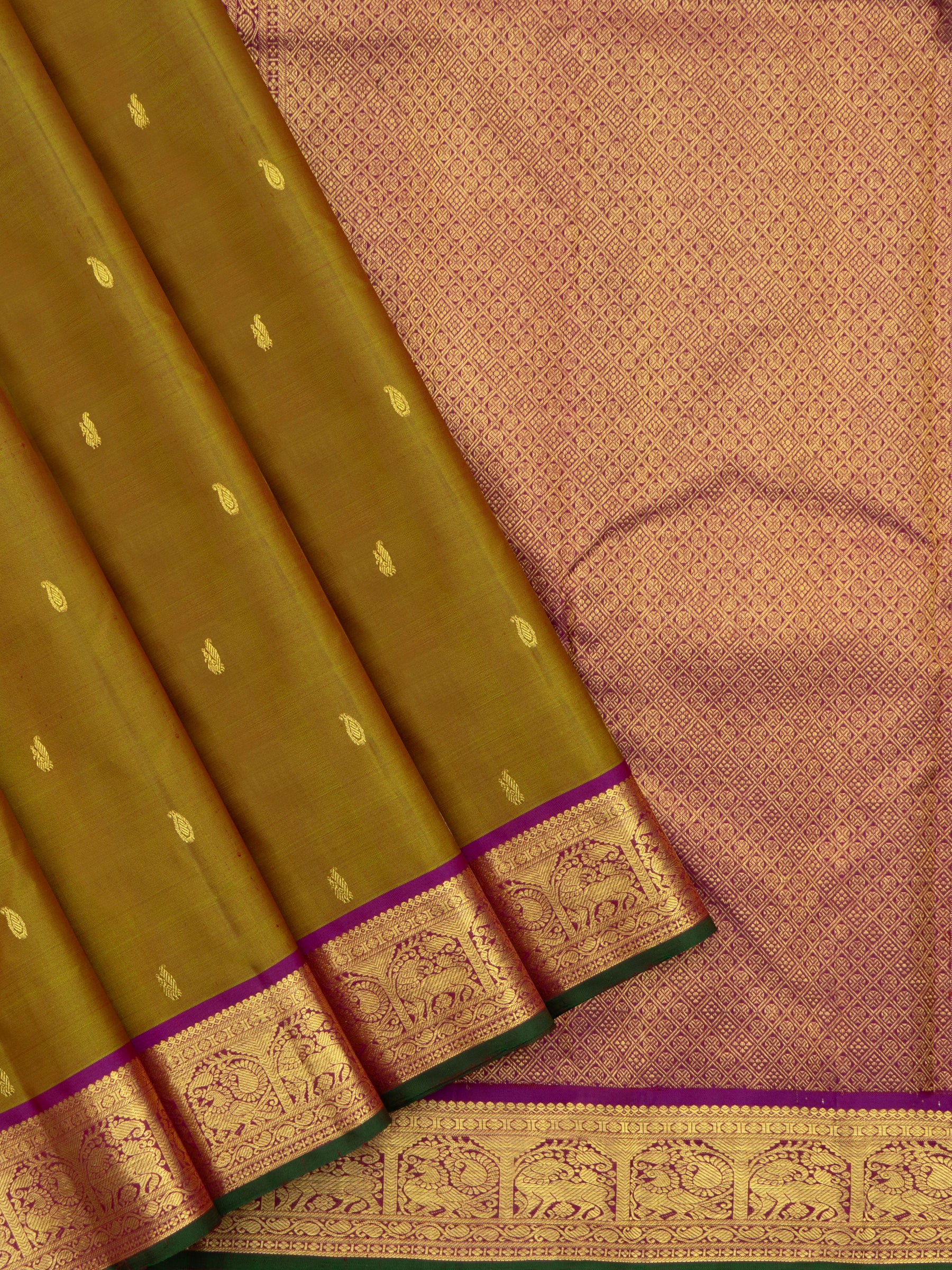 Mehandi green and deep pink / Arani Silk Saree CLSA9039