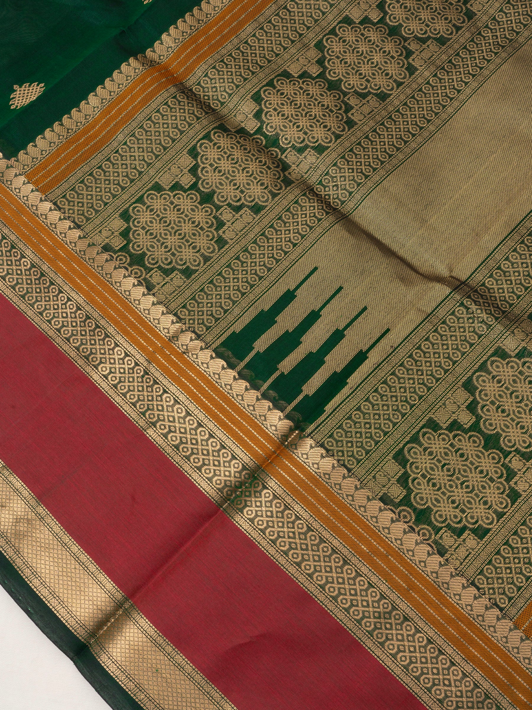 Green kolam butta / Silk Cotton Saree CLSA9707